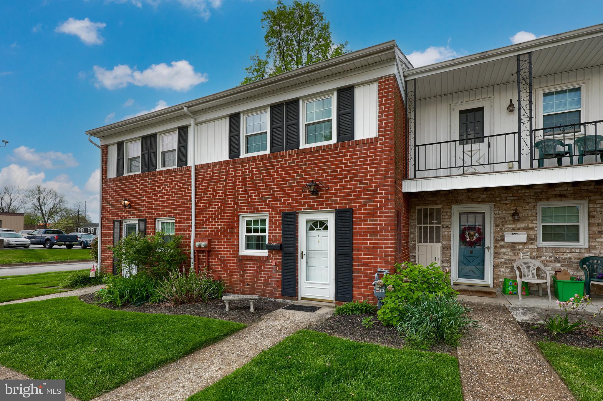 COLONY PARK - Residential