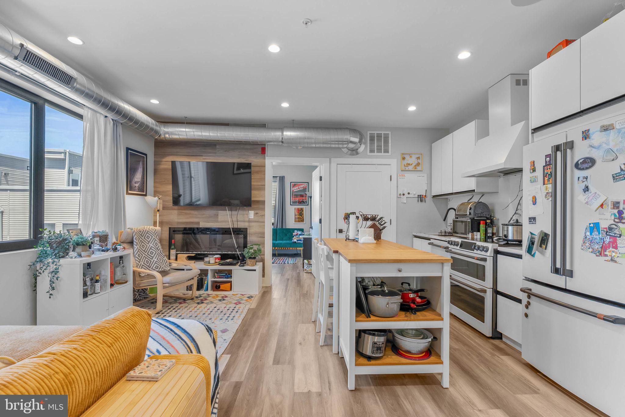 1612 CAMBRIDGE STREET 407