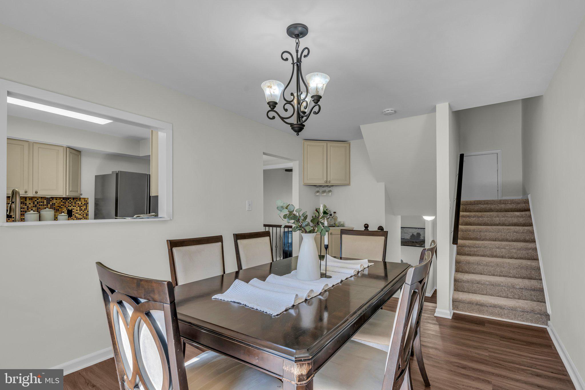 POINT OF WOODS - Residential