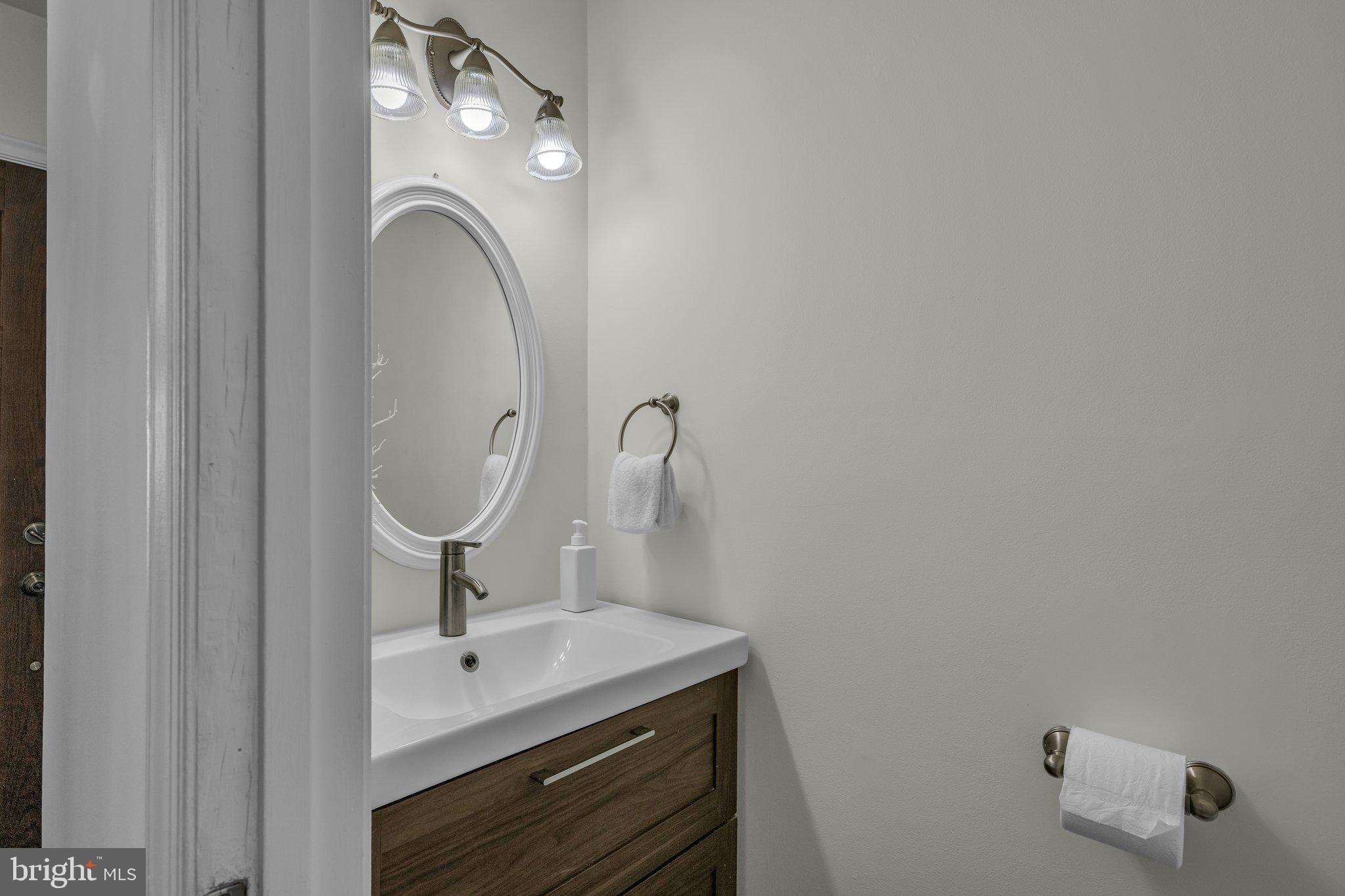 POINT OF WOODS - Residential