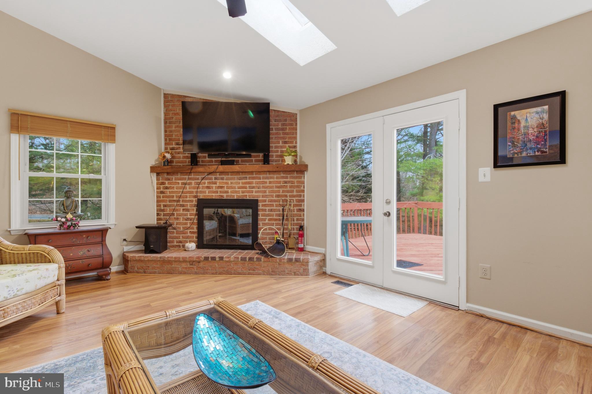 GOSHEN MANOR - Residential