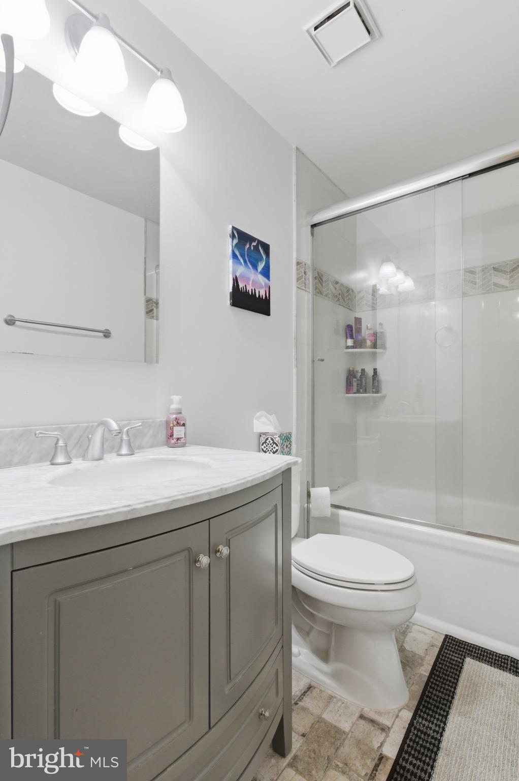 GOSHEN MANOR - Residential