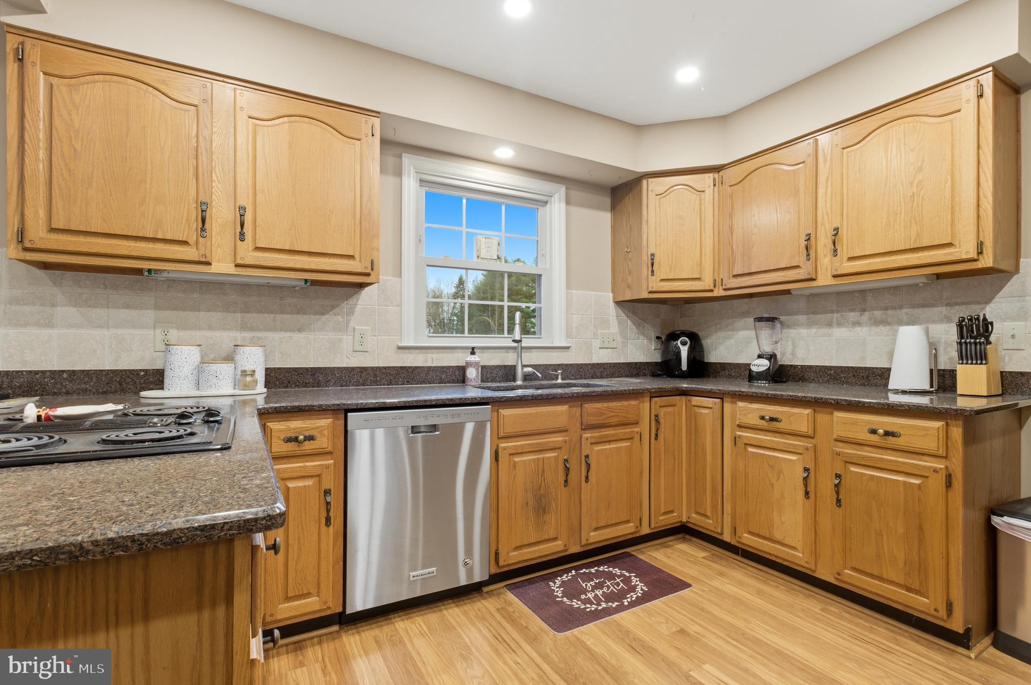 GOSHEN MANOR - Residential