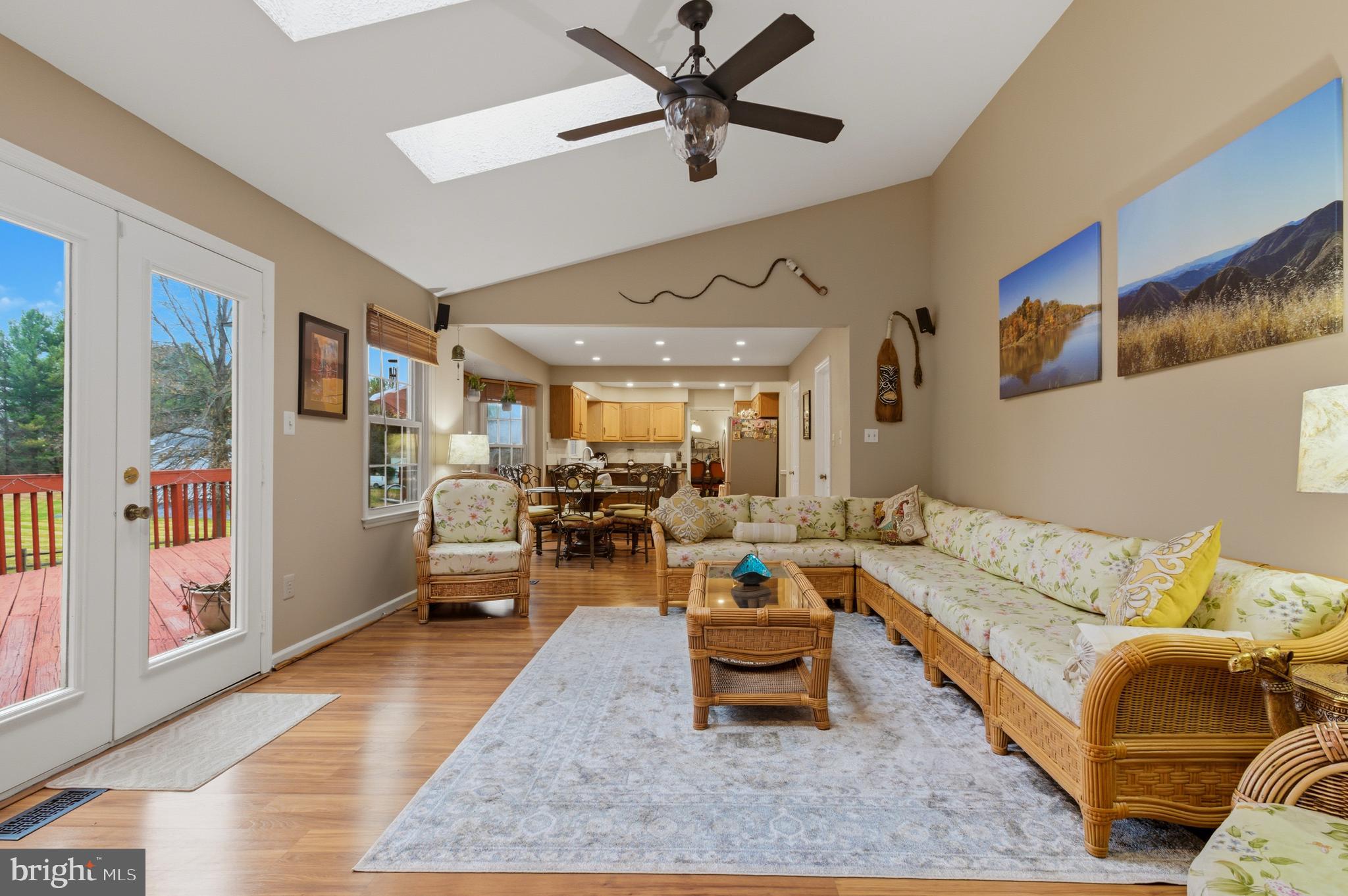 GOSHEN MANOR - Residential