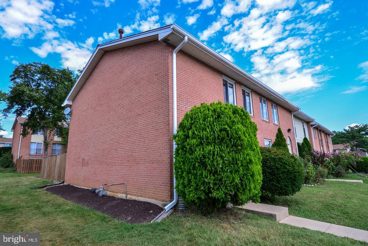 HAMLET NORTH - Residential