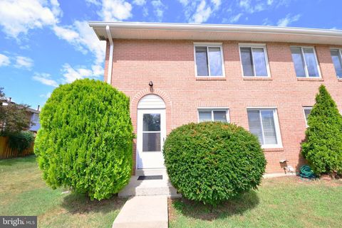 8139 FALLOW DRIVE 8-E GAITHERSBURG MD 20877