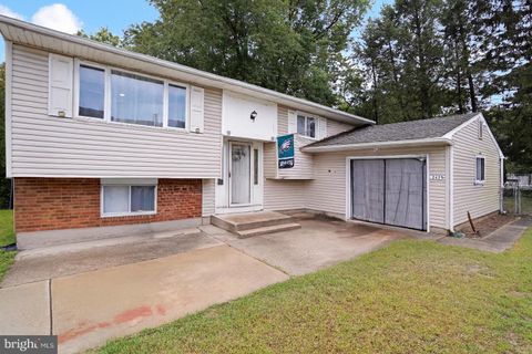 2429 NORWOOD AVENUE PENNSAUKEN NJ 08109