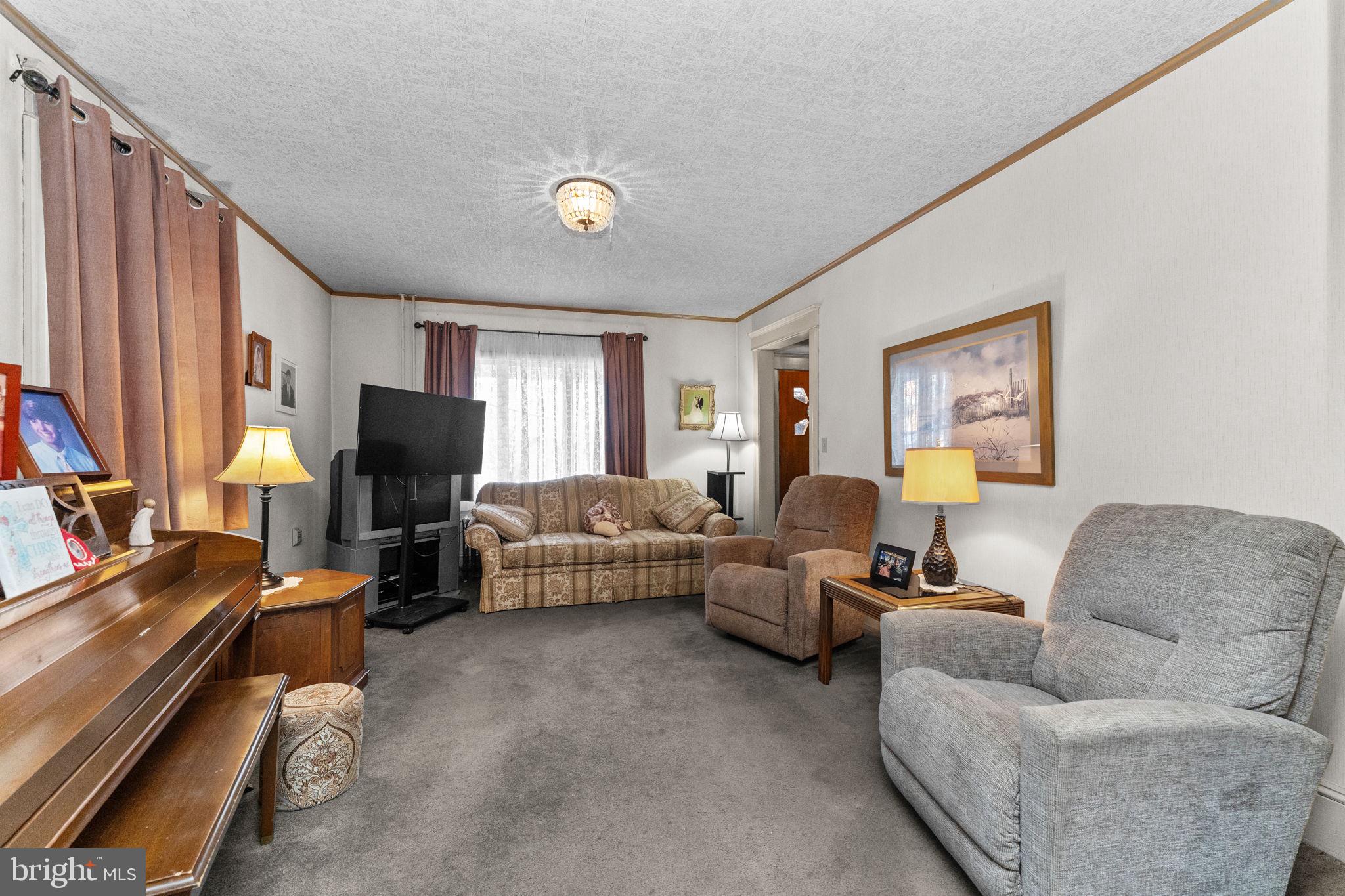 320 GARIBALDI AVENUE