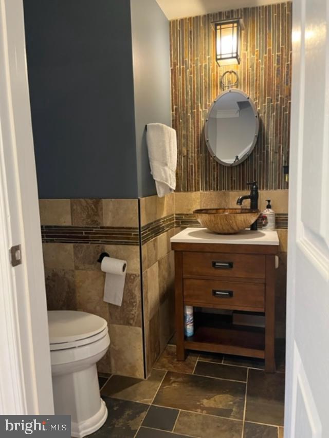 SPRING LAKES - Residential Lease