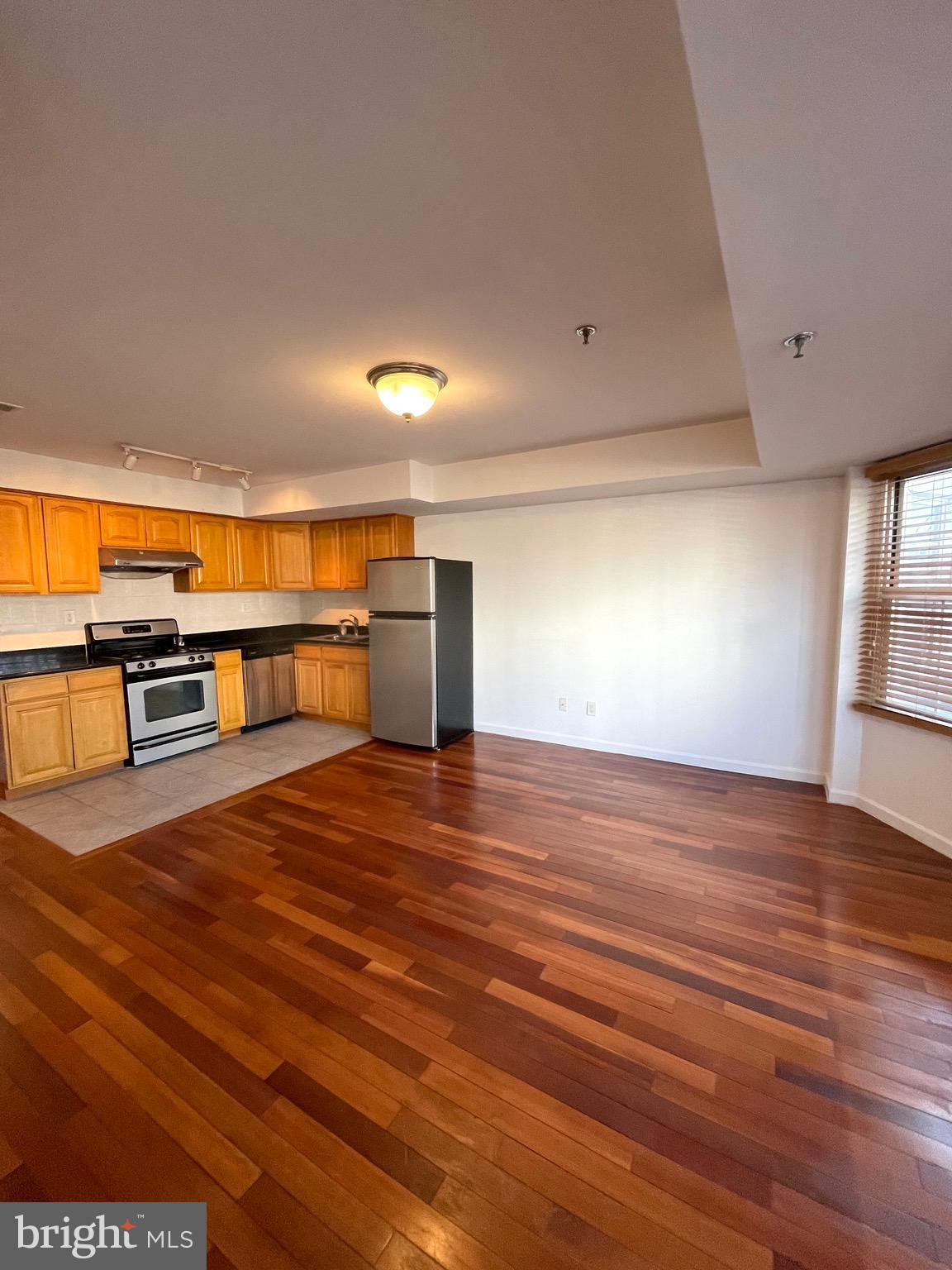 LOFT DISTRICT - Residential