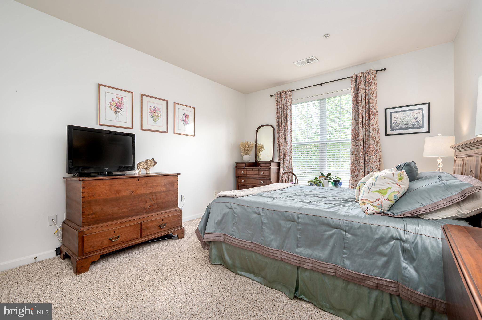 THE HAMLETS AT SOUTH RIVER COLONY - Residential