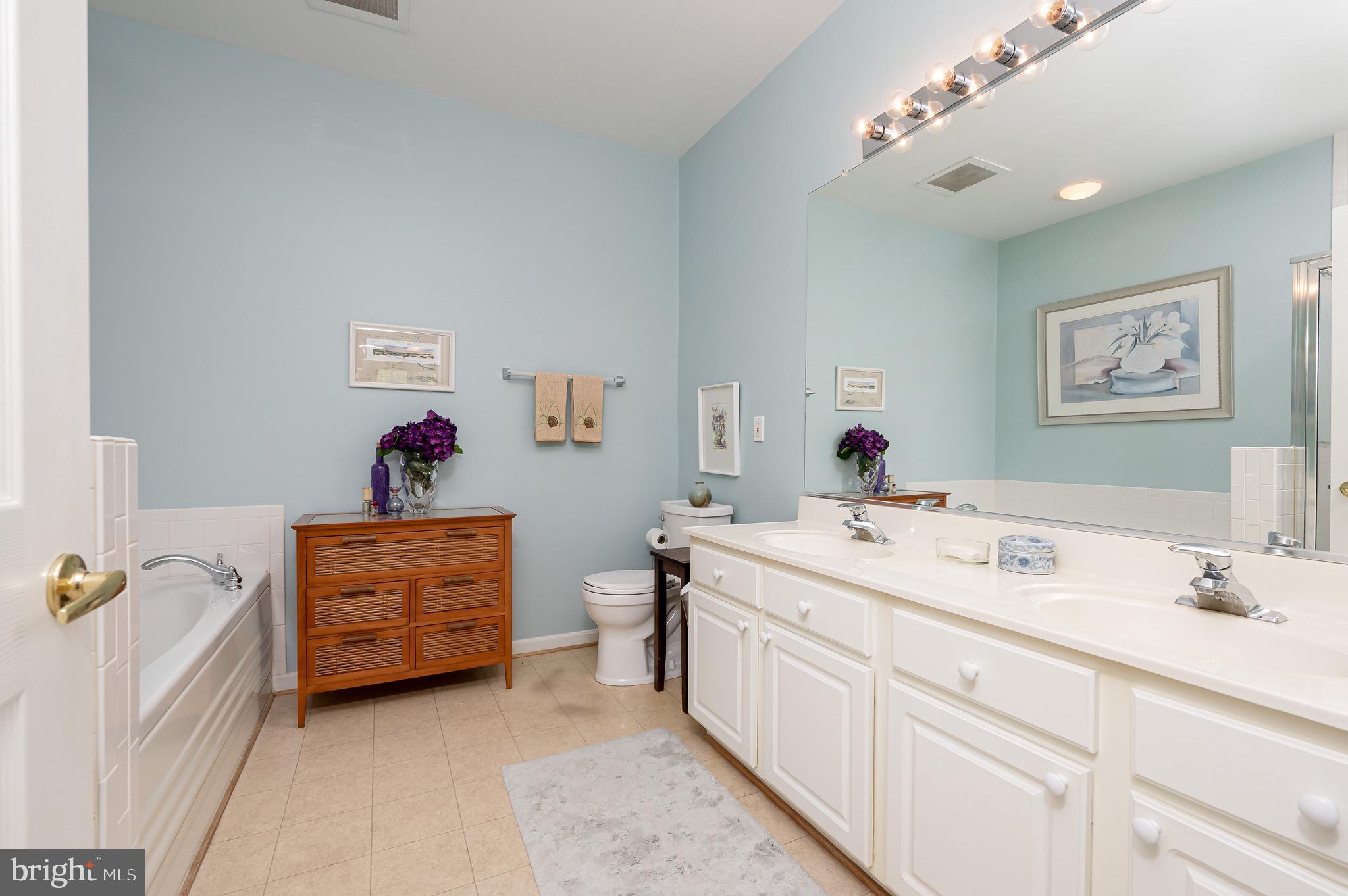 THE HAMLETS AT SOUTH RIVER COLONY - Residential