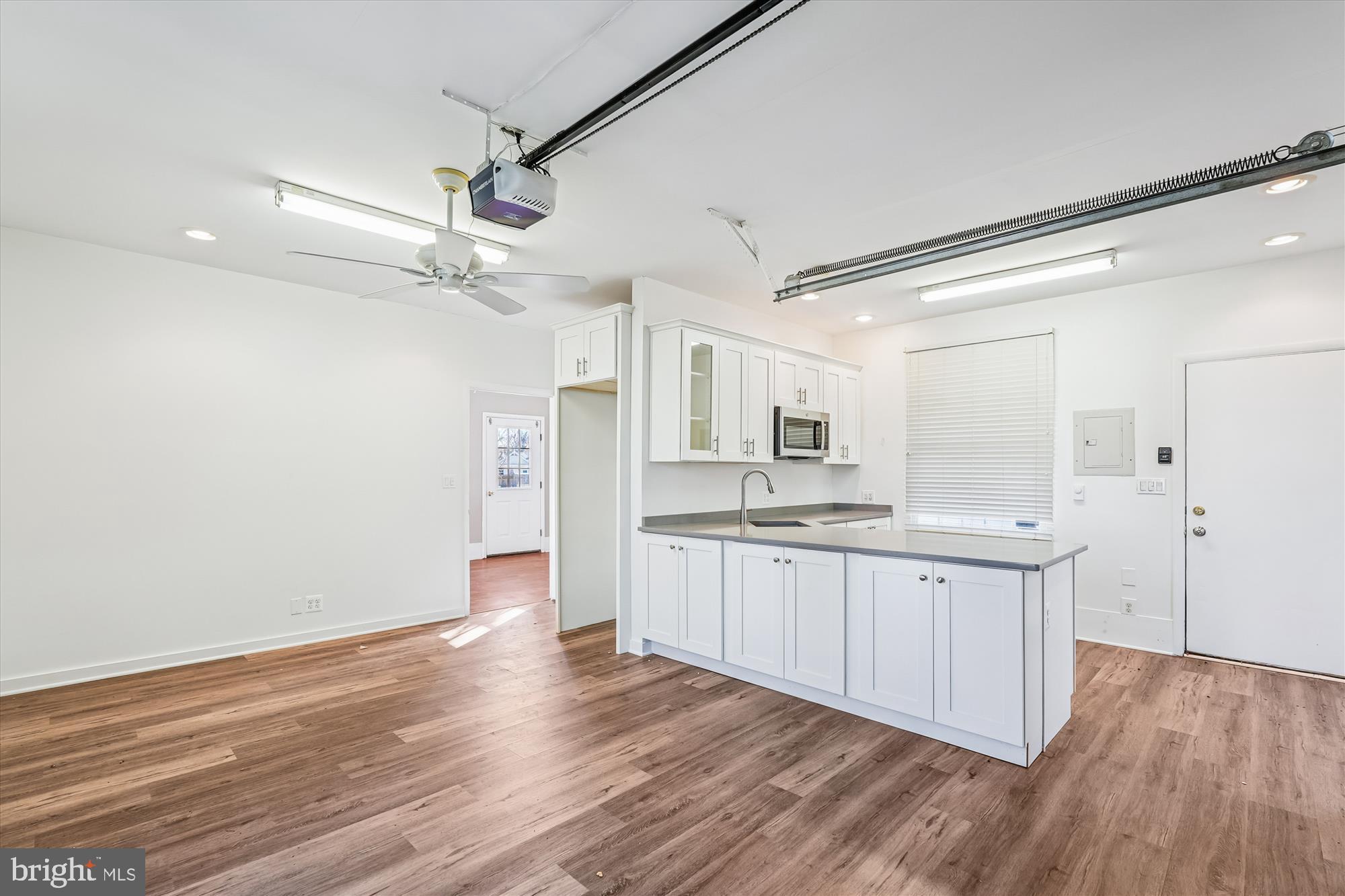 FAIRVIEW - Residential