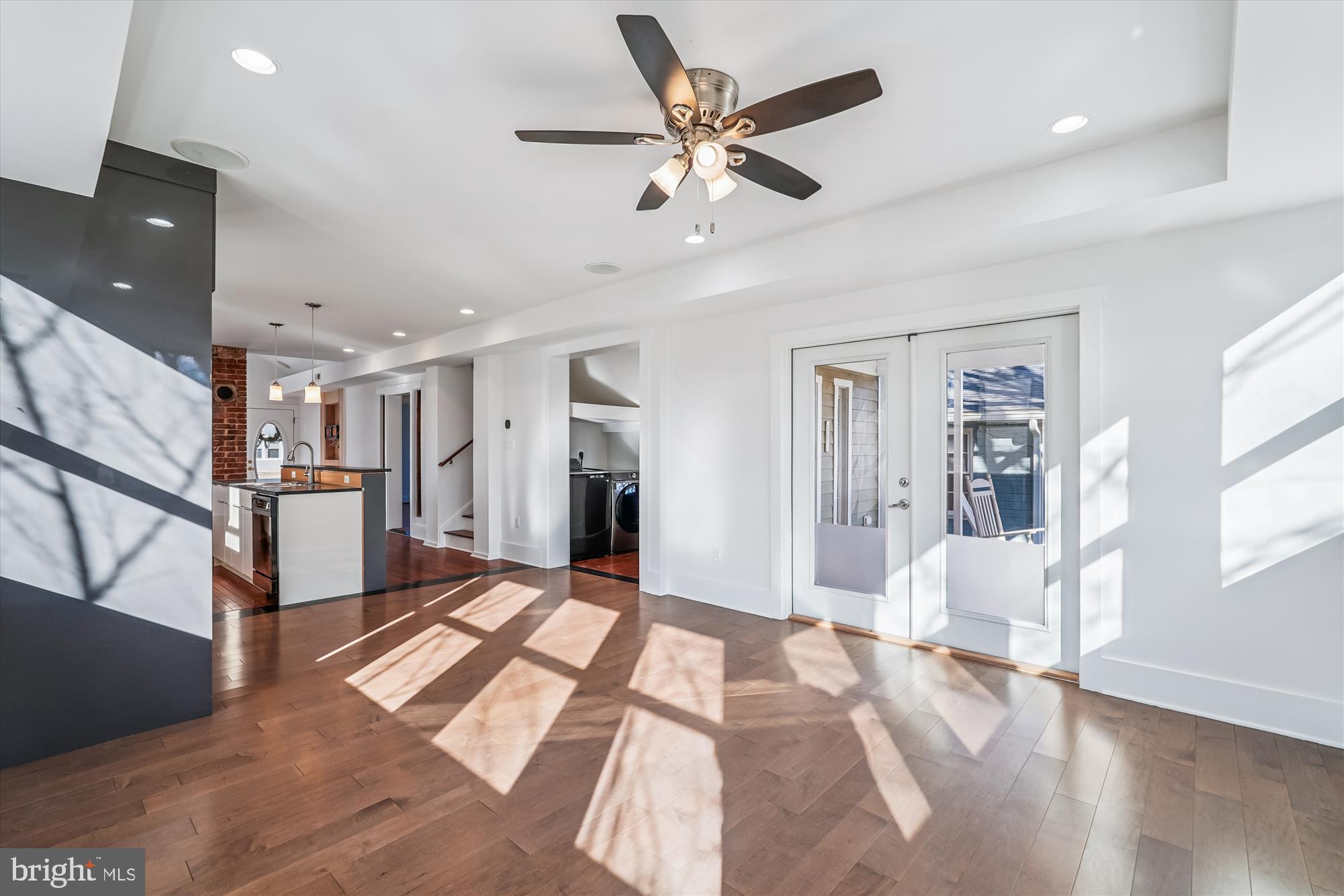 FAIRVIEW - Residential