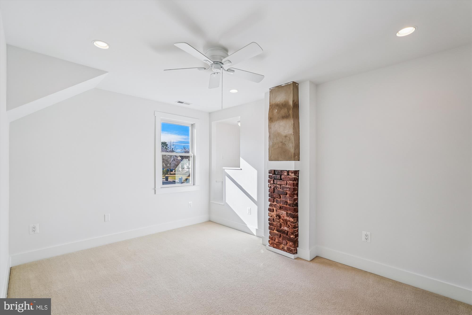 FAIRVIEW - Residential