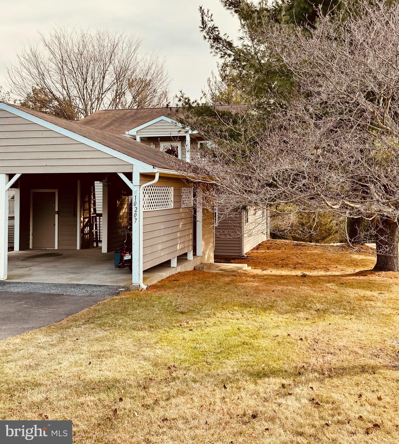 10207 WHITE PELICAN WAY 106D