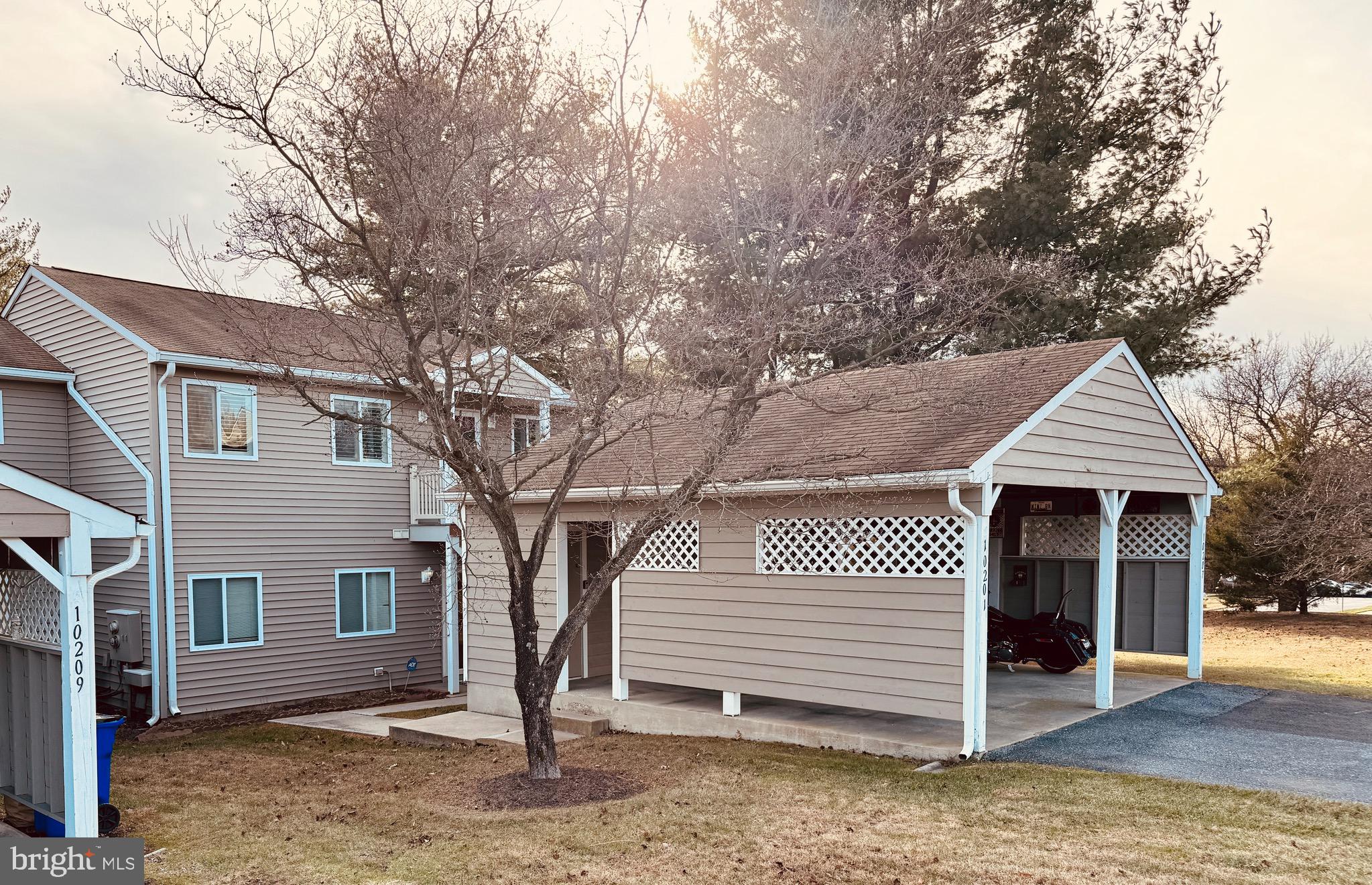 10207 WHITE PELICAN WAY 106D