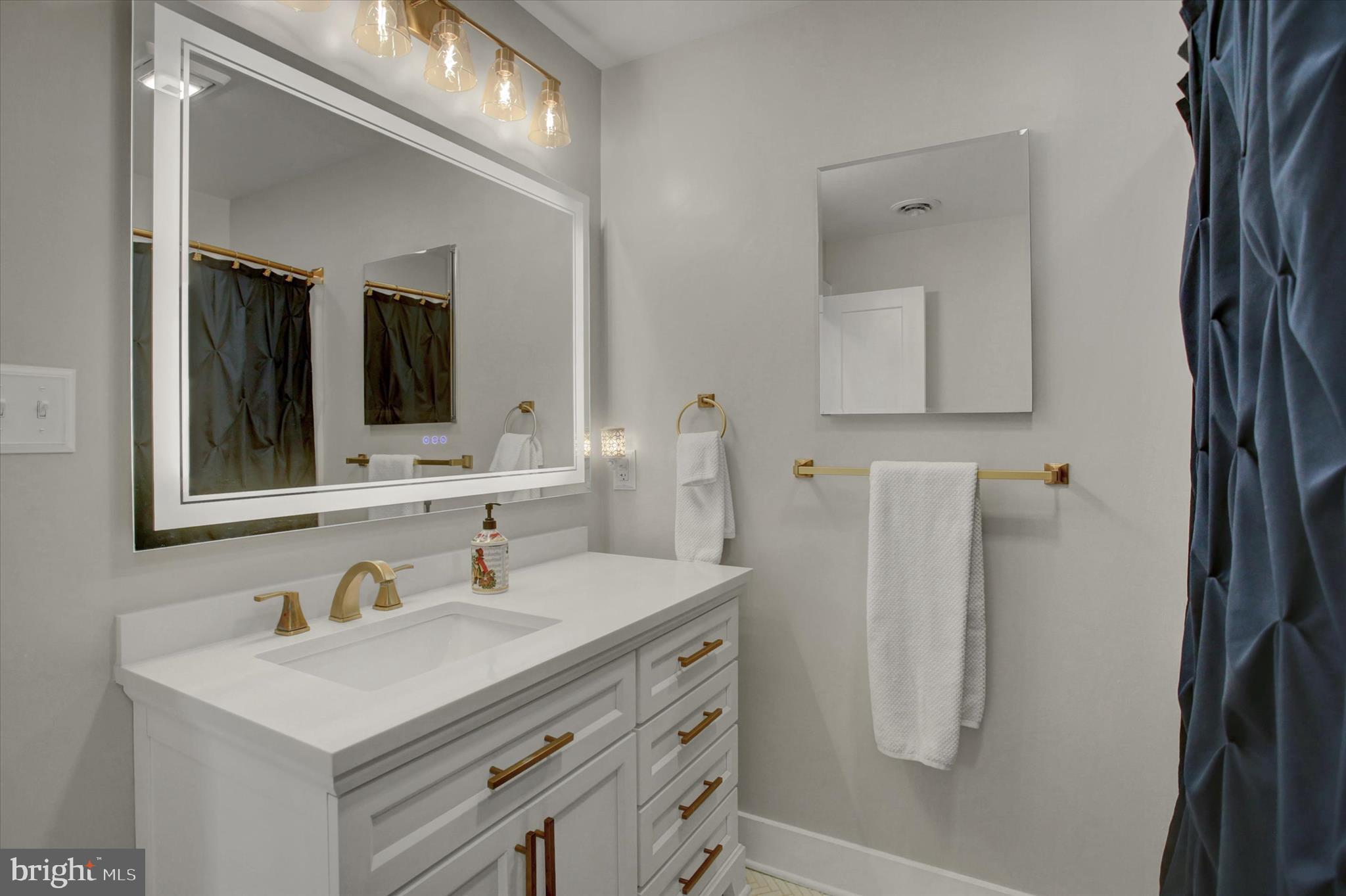 AUDUBON TERRACE VILLAS - Residential