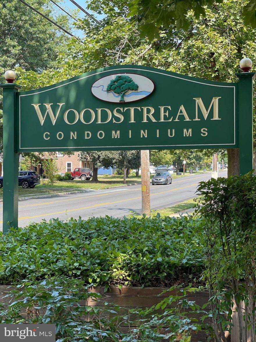 Affordability at it's finest in sought after Ridley Twp. Come out and see this spacious 2 bedroom 2 bath condo filled with light and ready for the new owner. Fresh paint and neutral carpet will compliment any de-cor. The living & dining rooms are open and flow beautifully into the kitchen that features a glass top stove & brand new built in microwave as well as a much needed dishwasher.
Enjoy a large private main bedroom with an En-suite bath and a generous sized walk in closet. The 2nd bedroom is a good size with a large closet & view to the beautiful back courtyard. This location is close to shopping , restaurants, I-95 & the Phila. Airport. Don't delay make your appointment today.