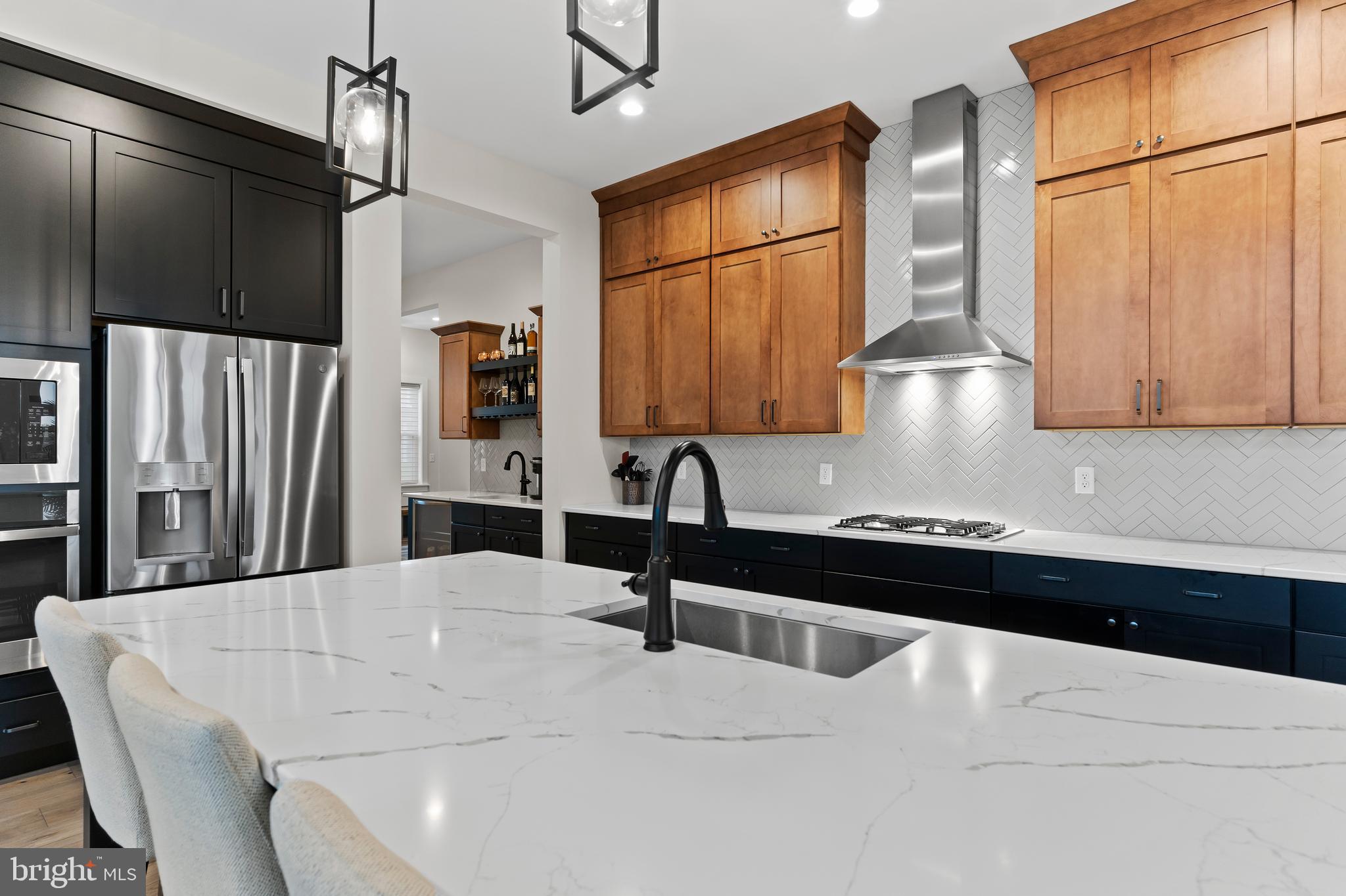 WESTBURY - Residential