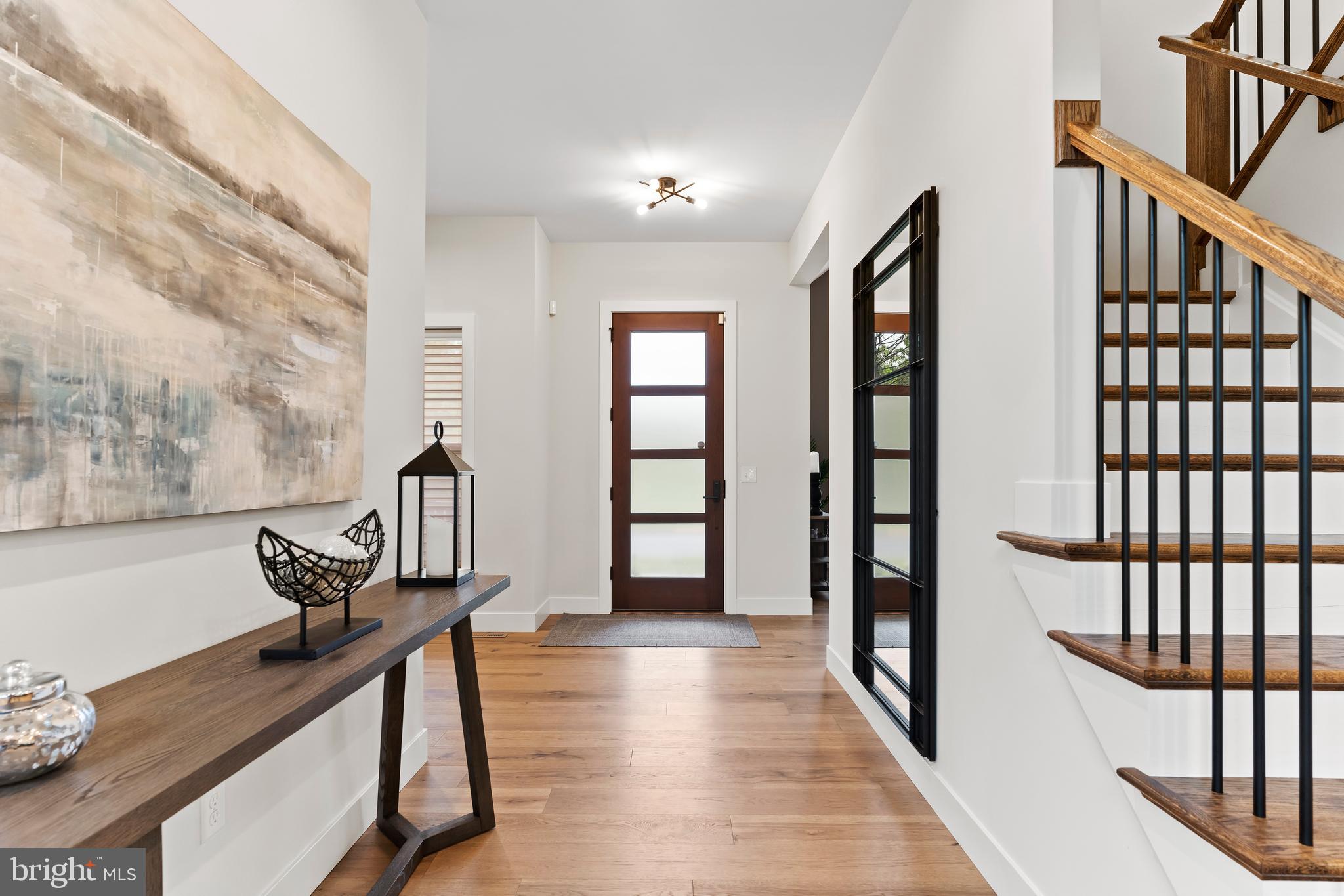 WESTBURY - Residential