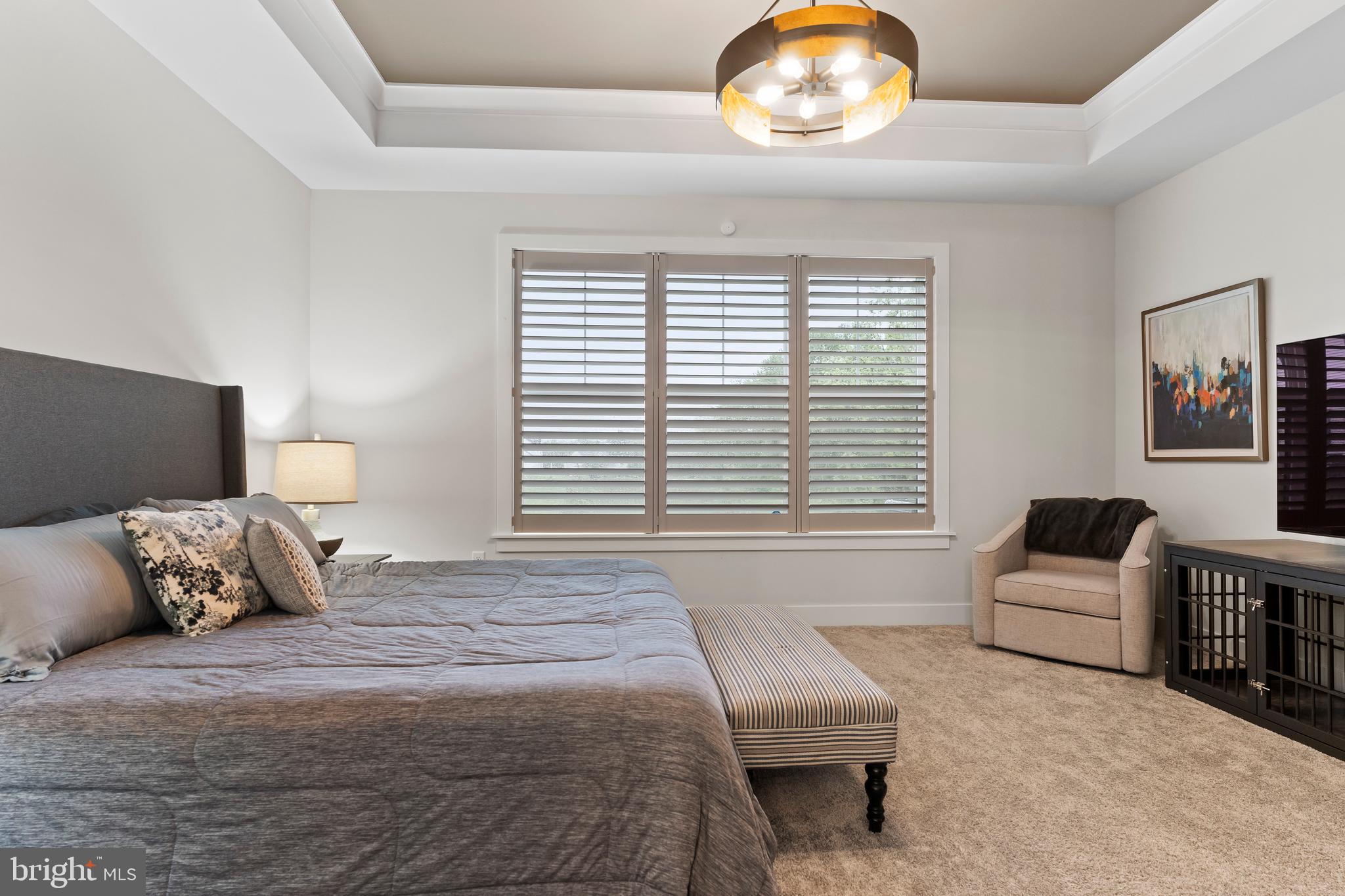 WESTBURY - Residential