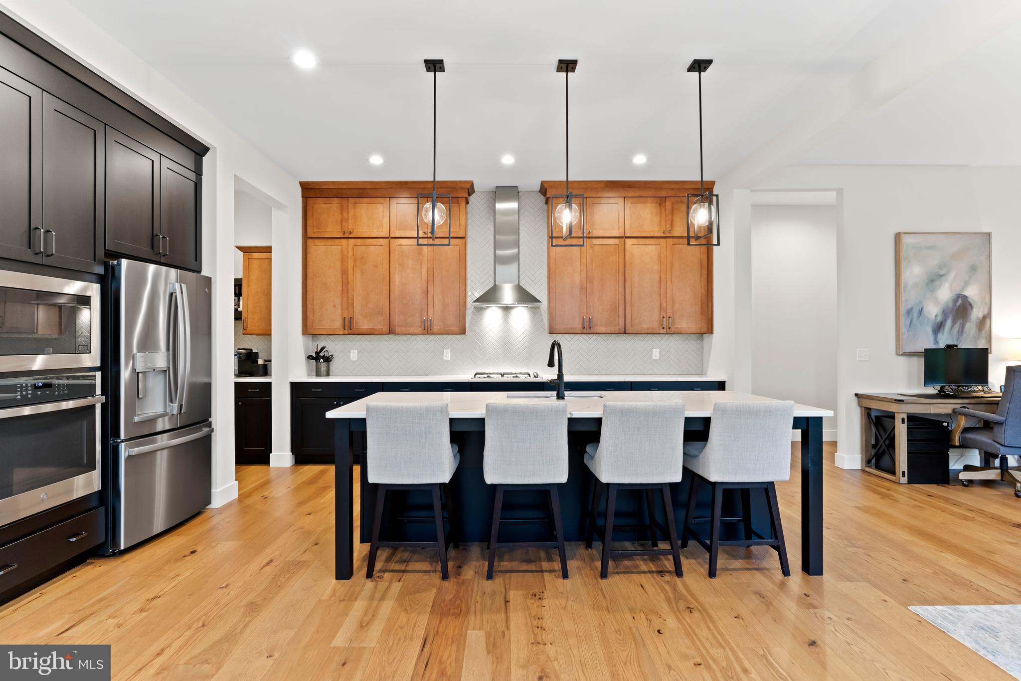 WESTBURY - Residential