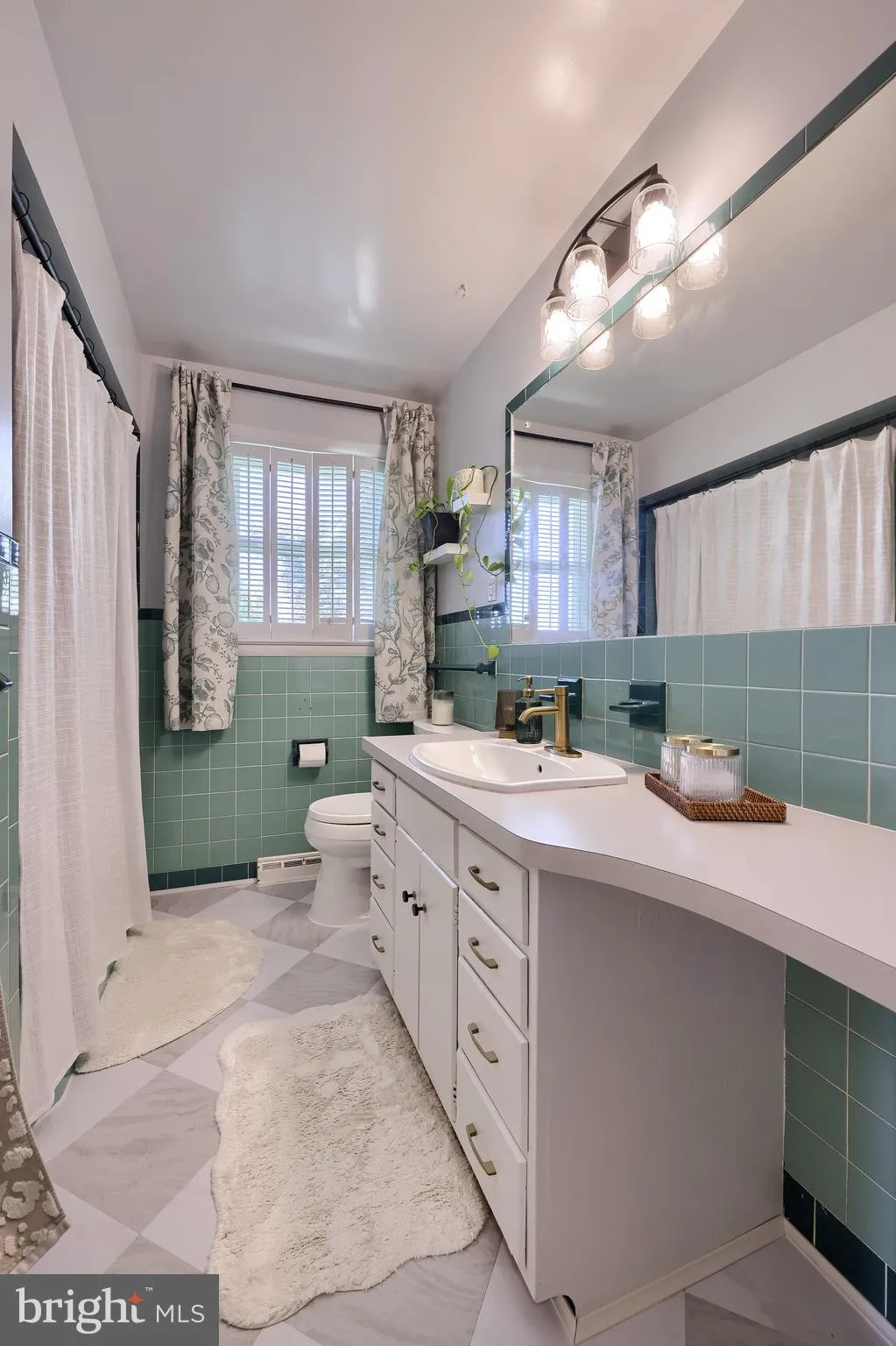 Lancaster, Pennsylvania 17603, United States, 3 Bedrooms Bedrooms, ,2 BathroomsBathrooms,Residential,Coming Soon,231183