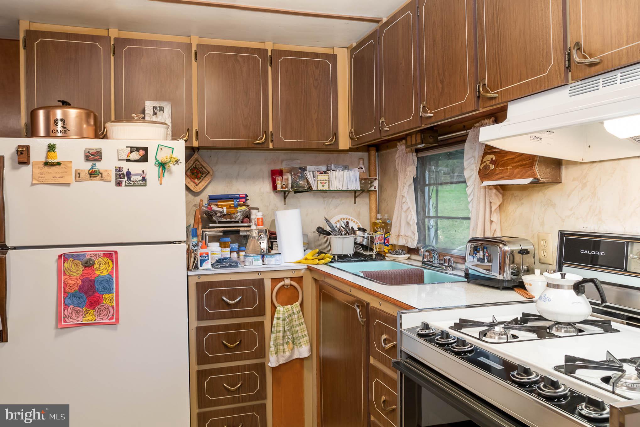 WEAVERTOWN ROAD - Residential