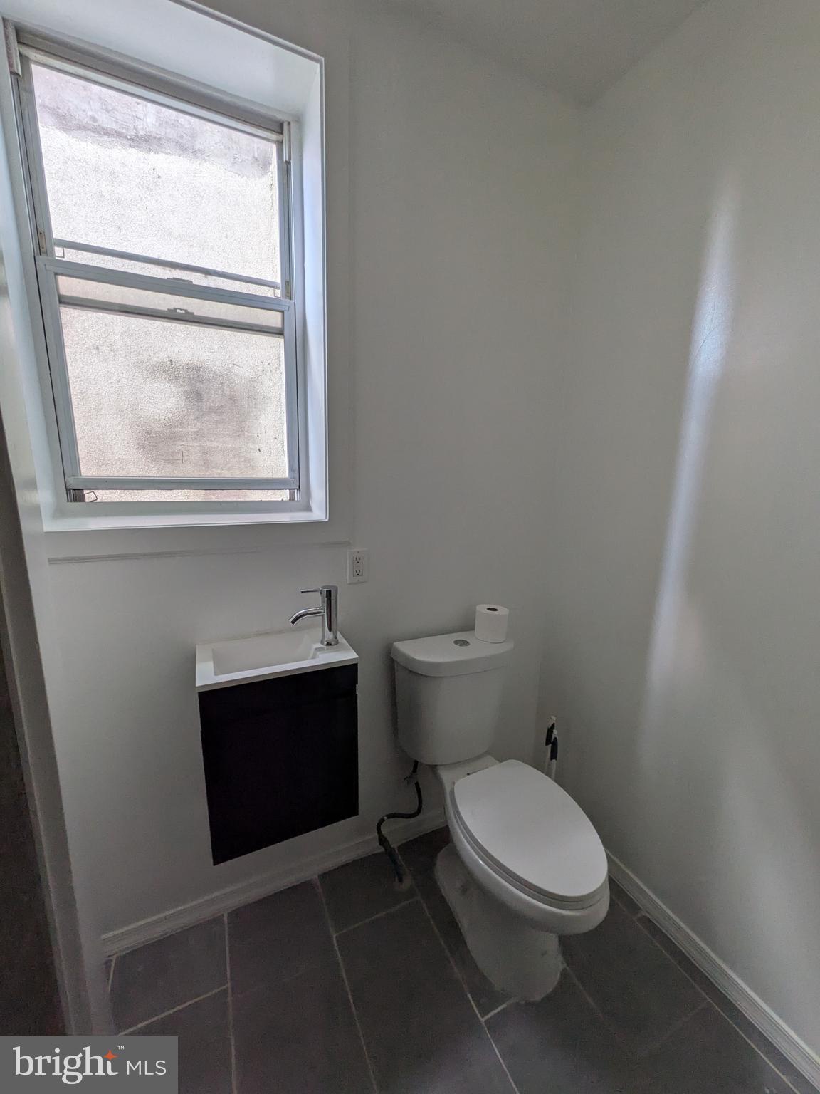 NORTH CENTRAL - Residential Lease