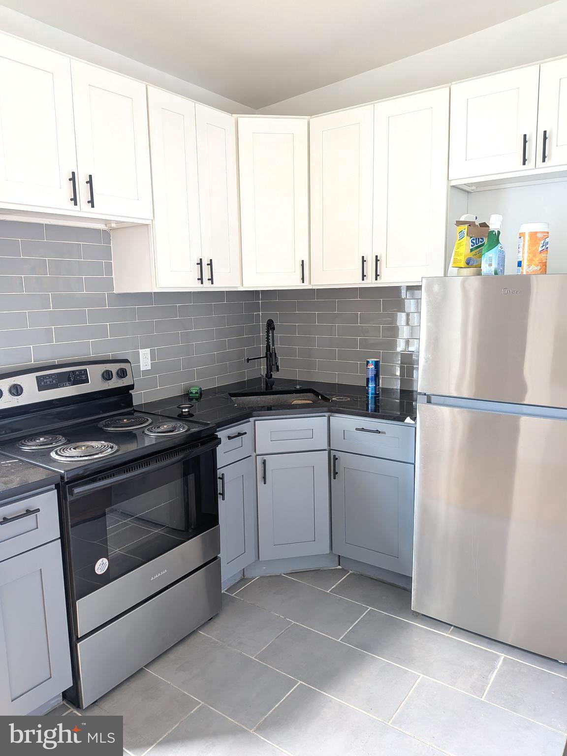 NORTH CENTRAL - Residential Lease