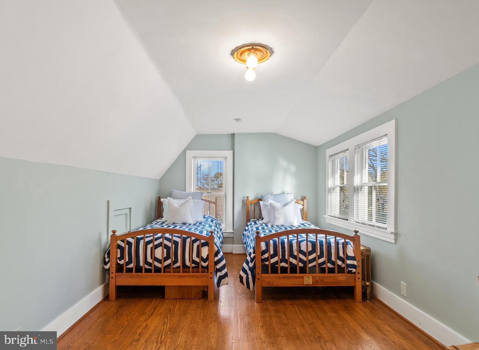 EASTPORT - Residential