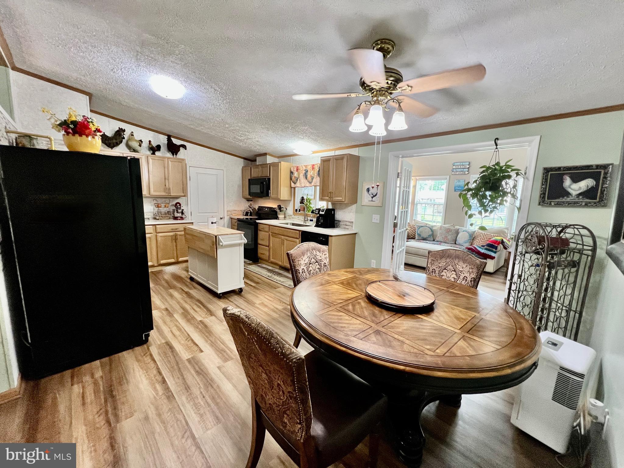 PRINCE GEORGES ACRES - Residential