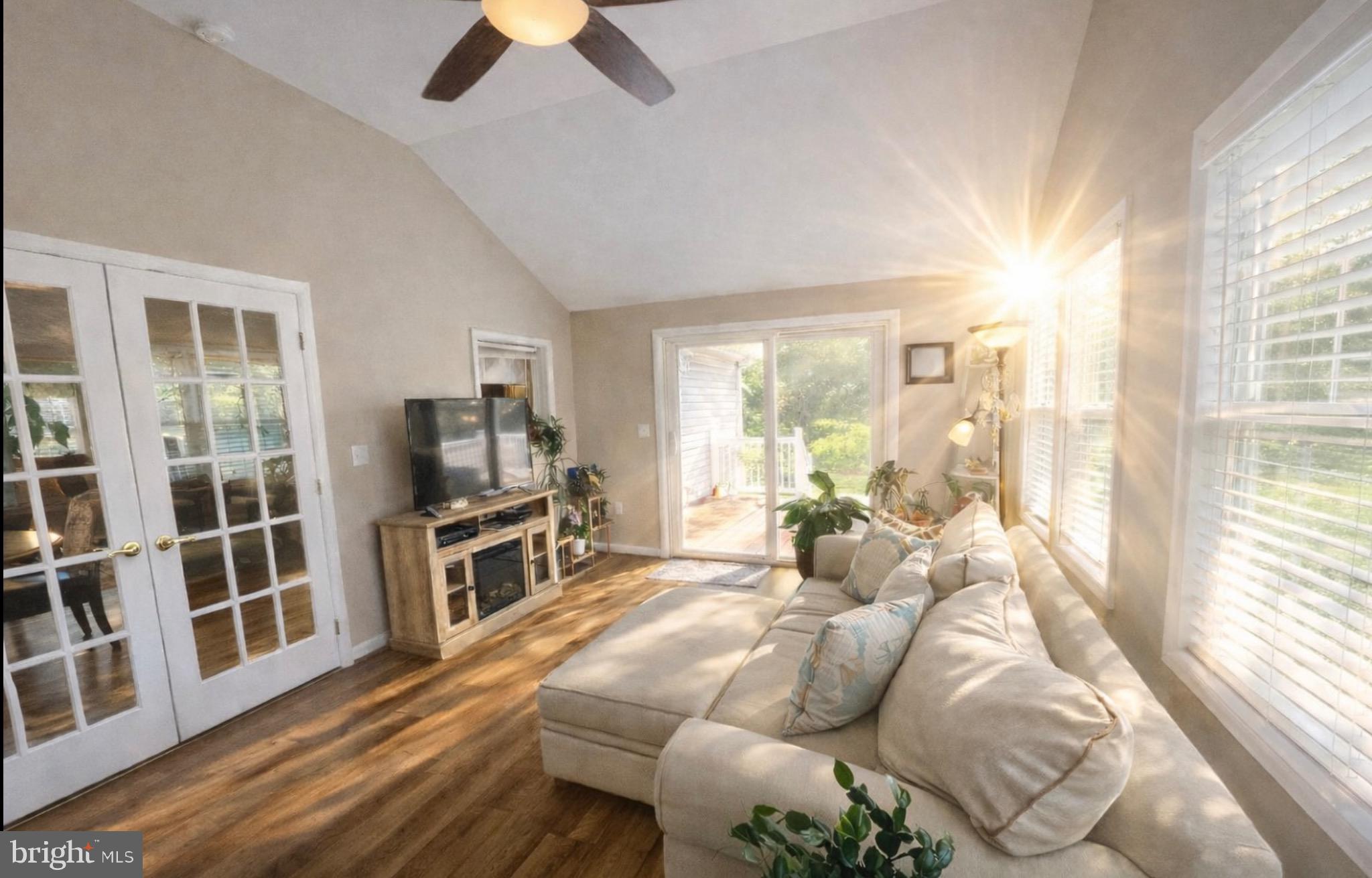 PRINCE GEORGES ACRES - Residential