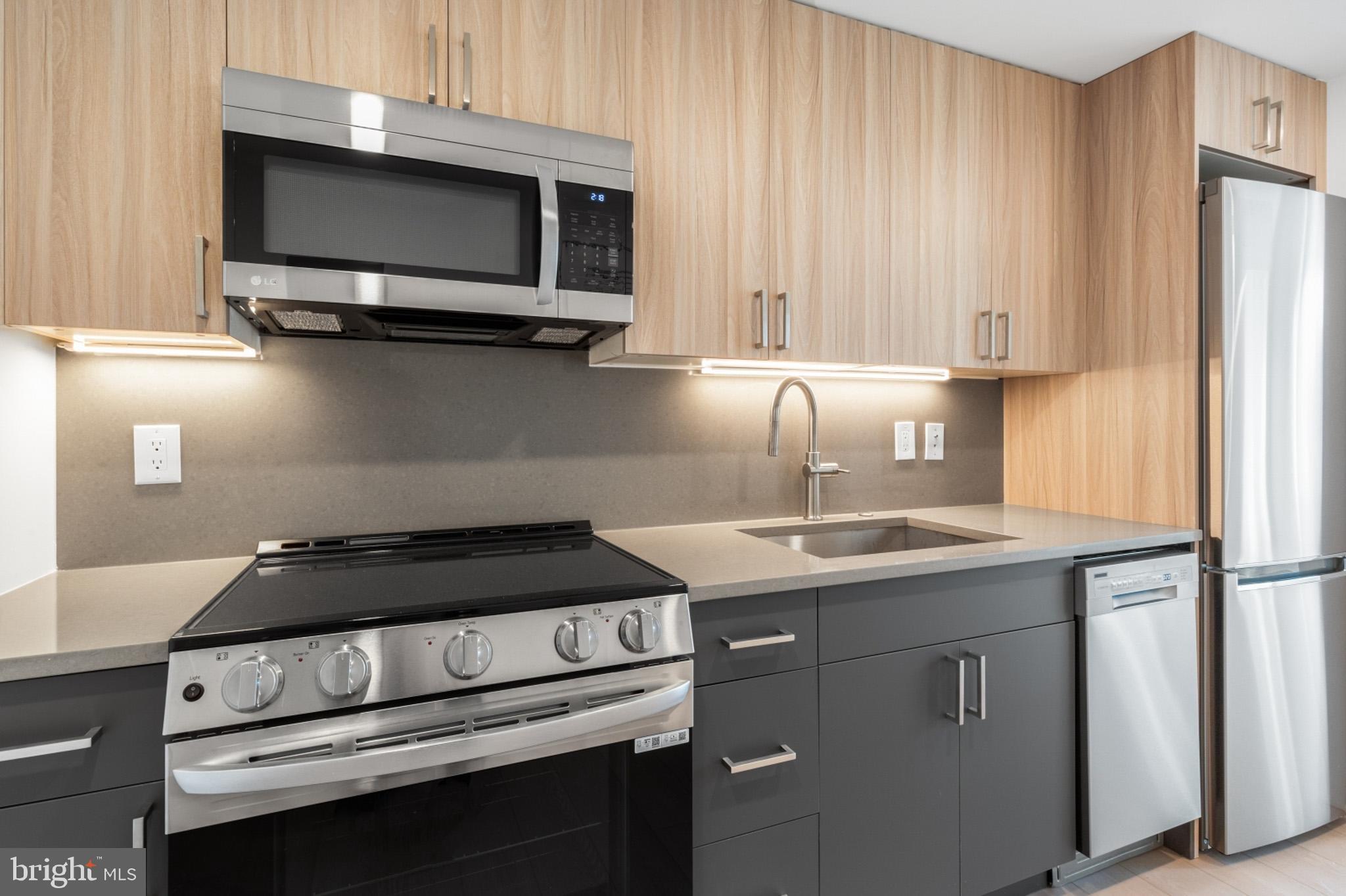 FISHTOWN - Residential Lease