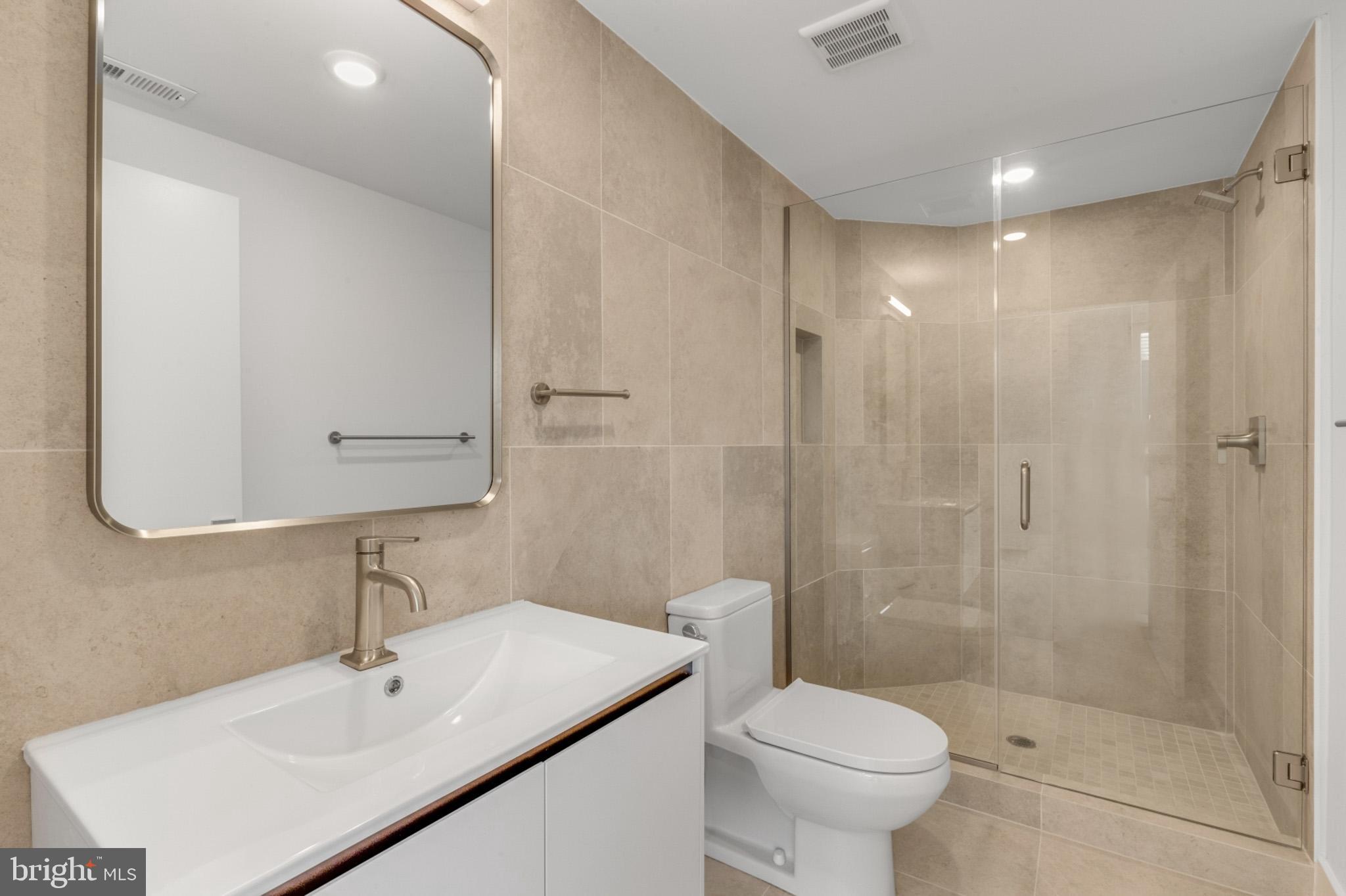 FISHTOWN - Residential Lease