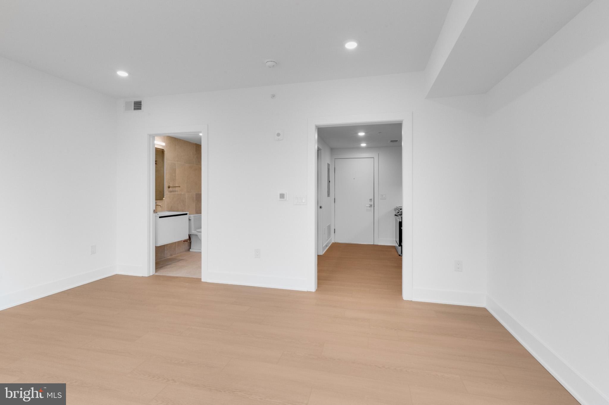 FISHTOWN - Residential Lease