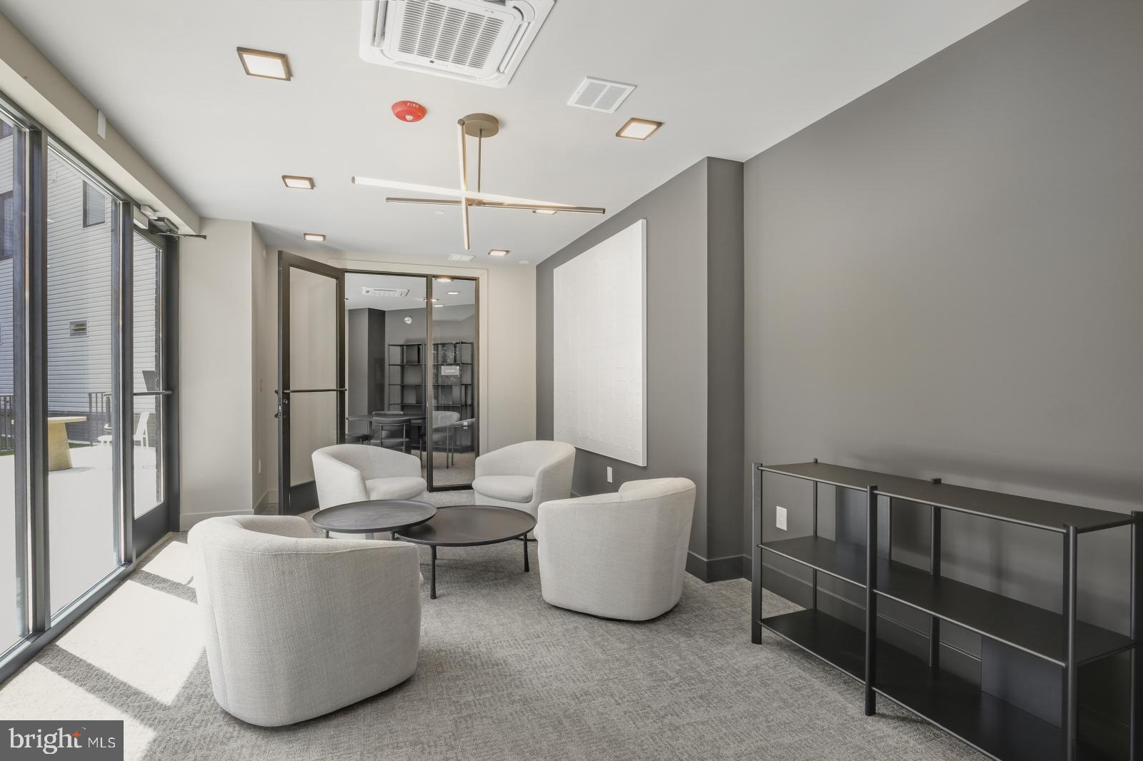 FISHTOWN - Residential Lease