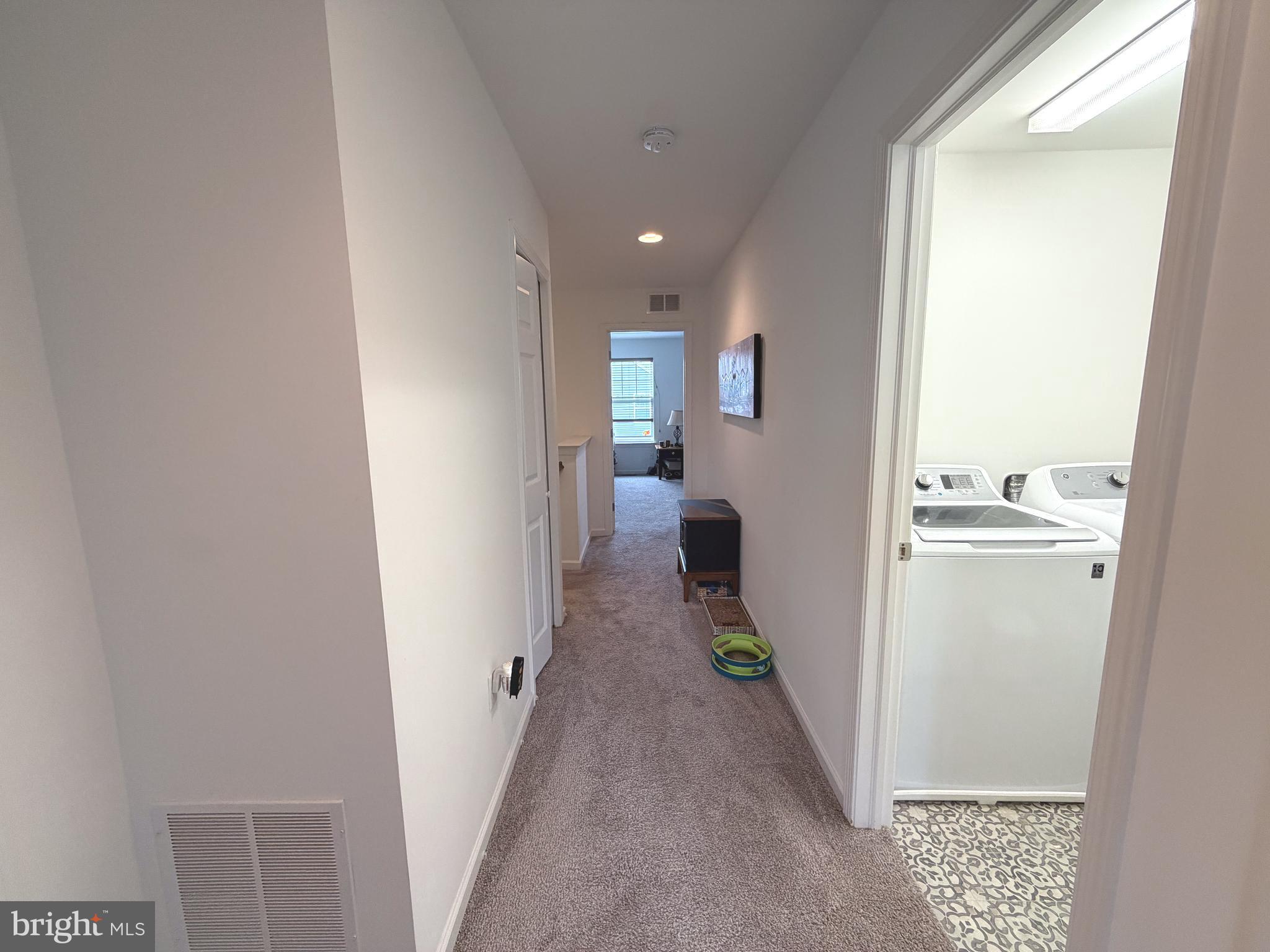 MAYAPPLE WOODS - Residential