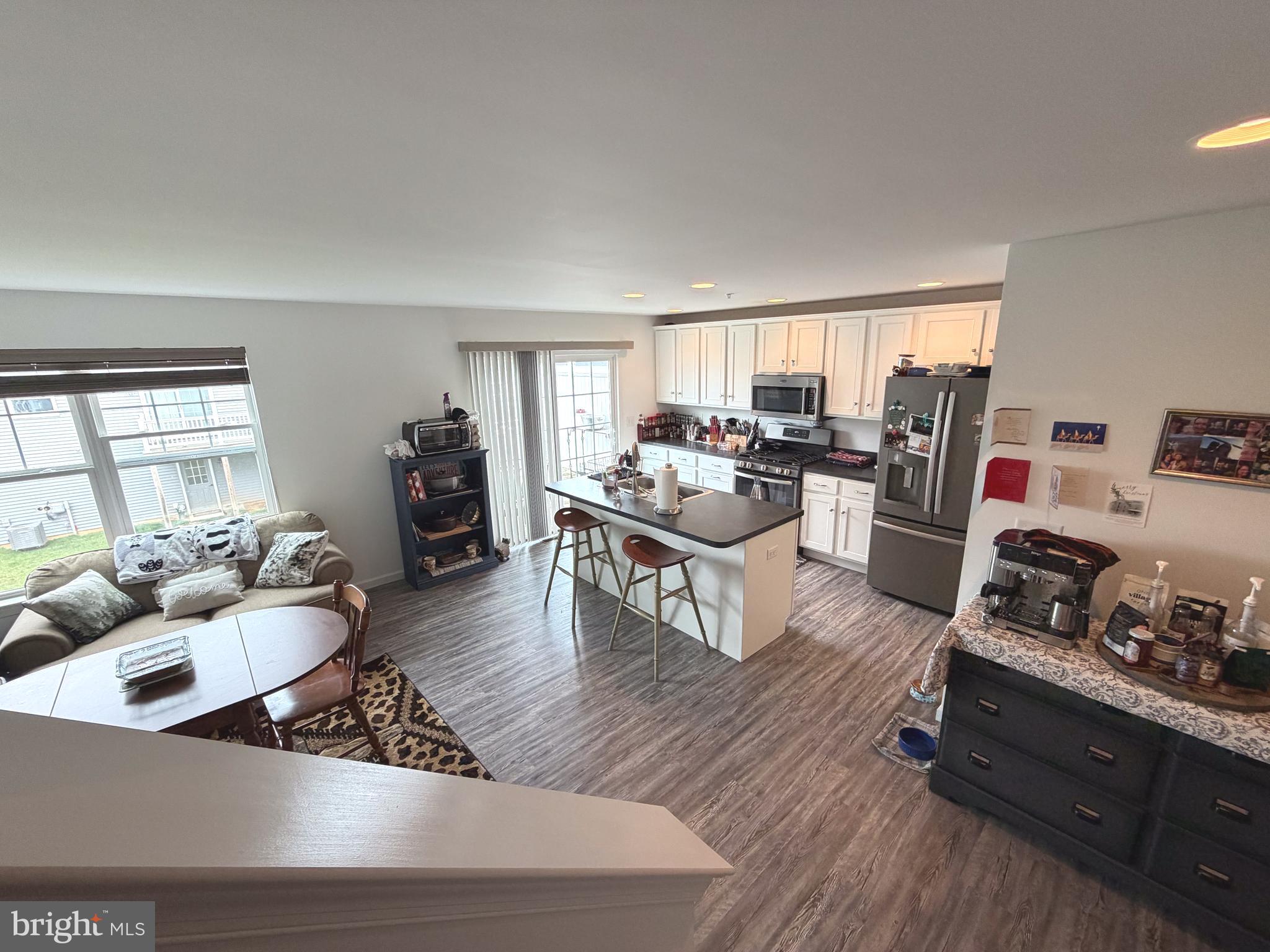 MAYAPPLE WOODS - Residential