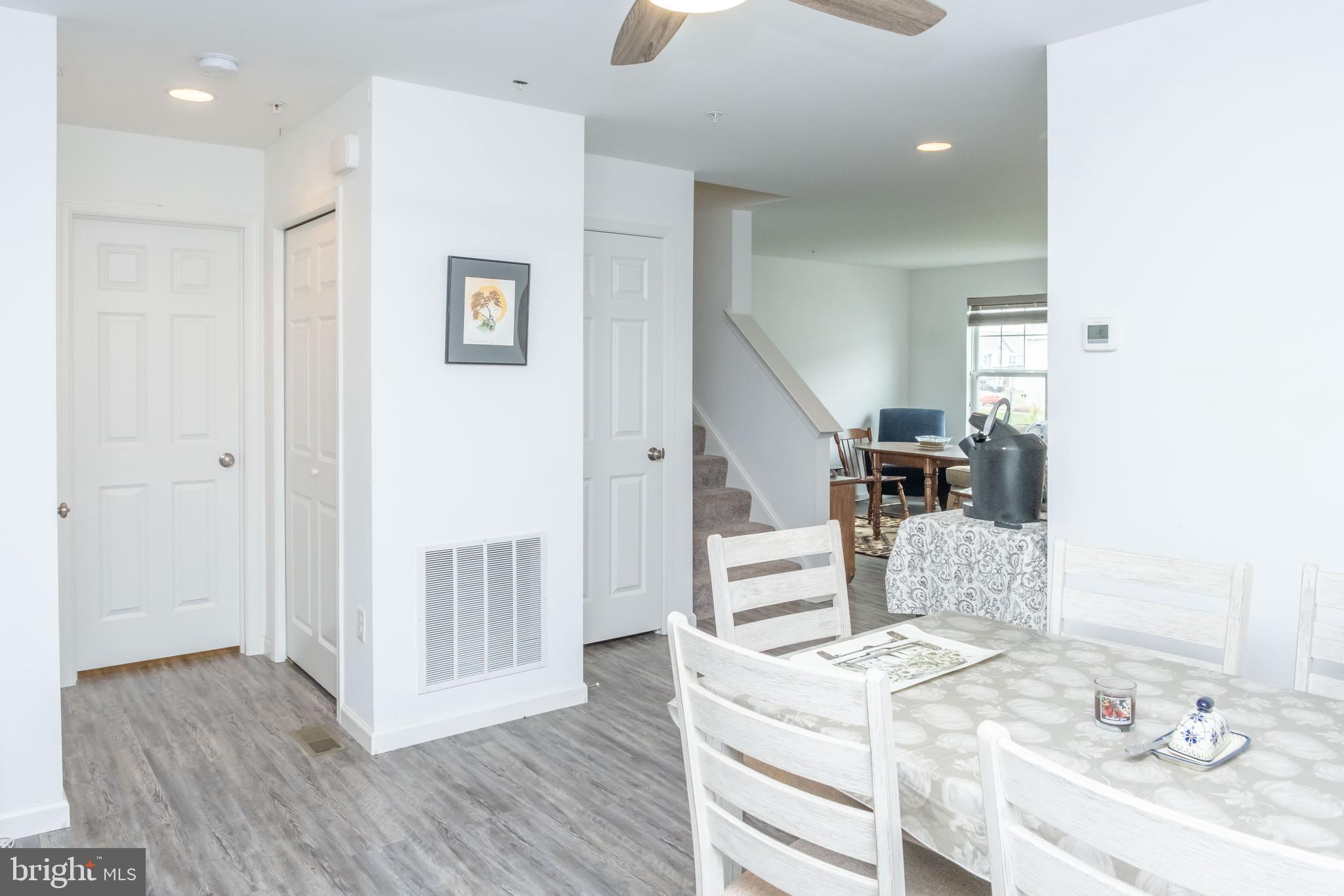 MAYAPPLE WOODS - Residential