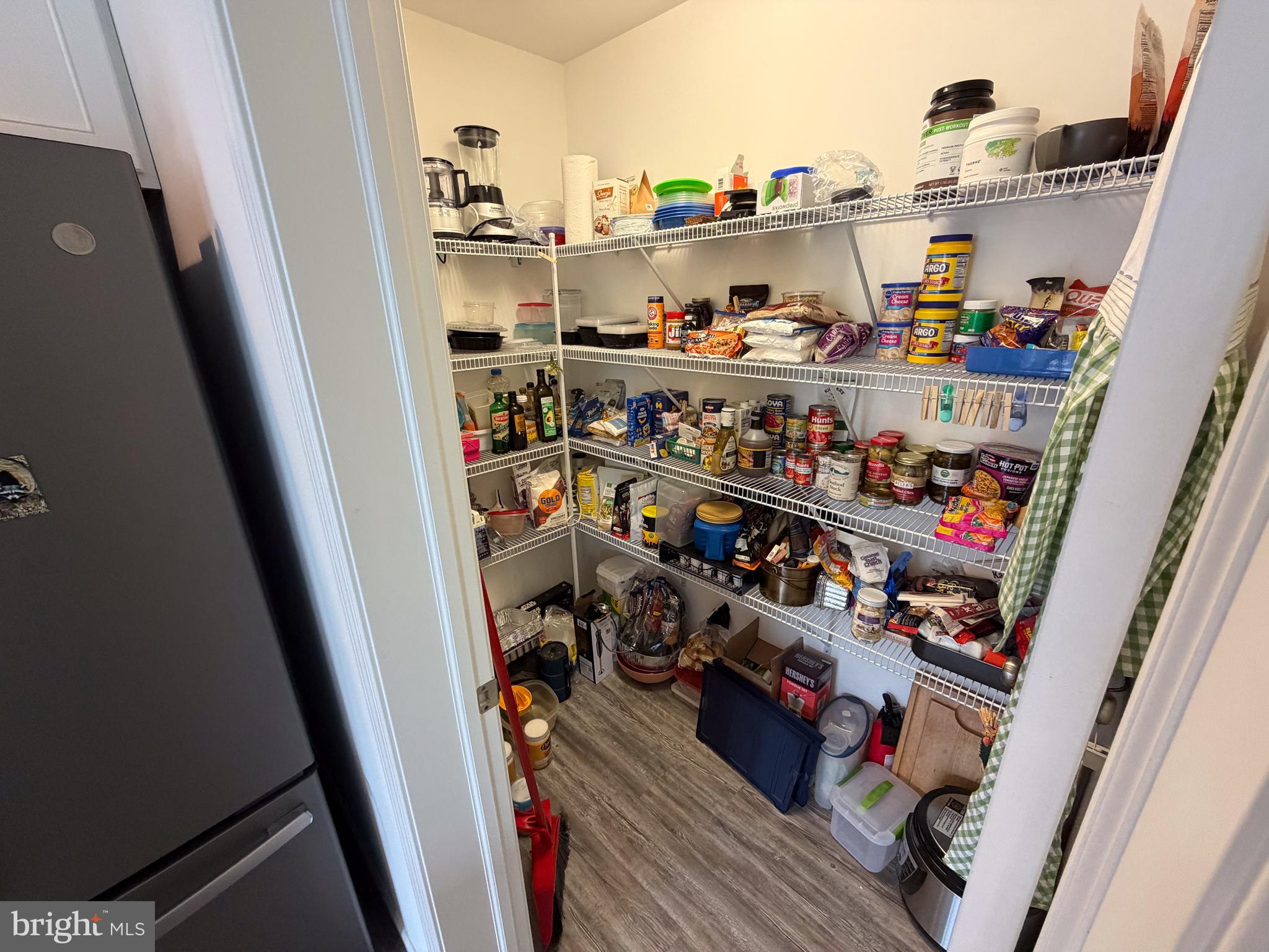 MAYAPPLE WOODS - Residential