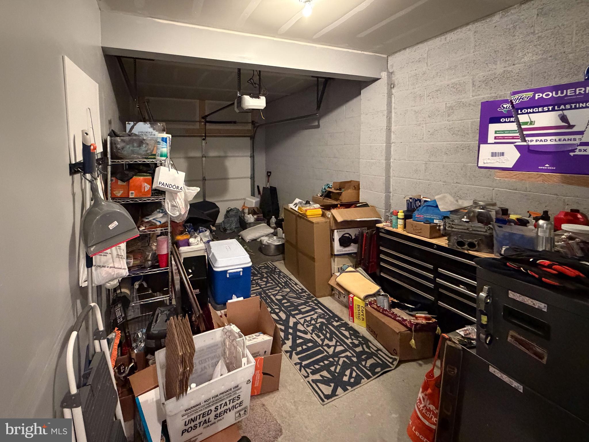 MAYAPPLE WOODS - Residential