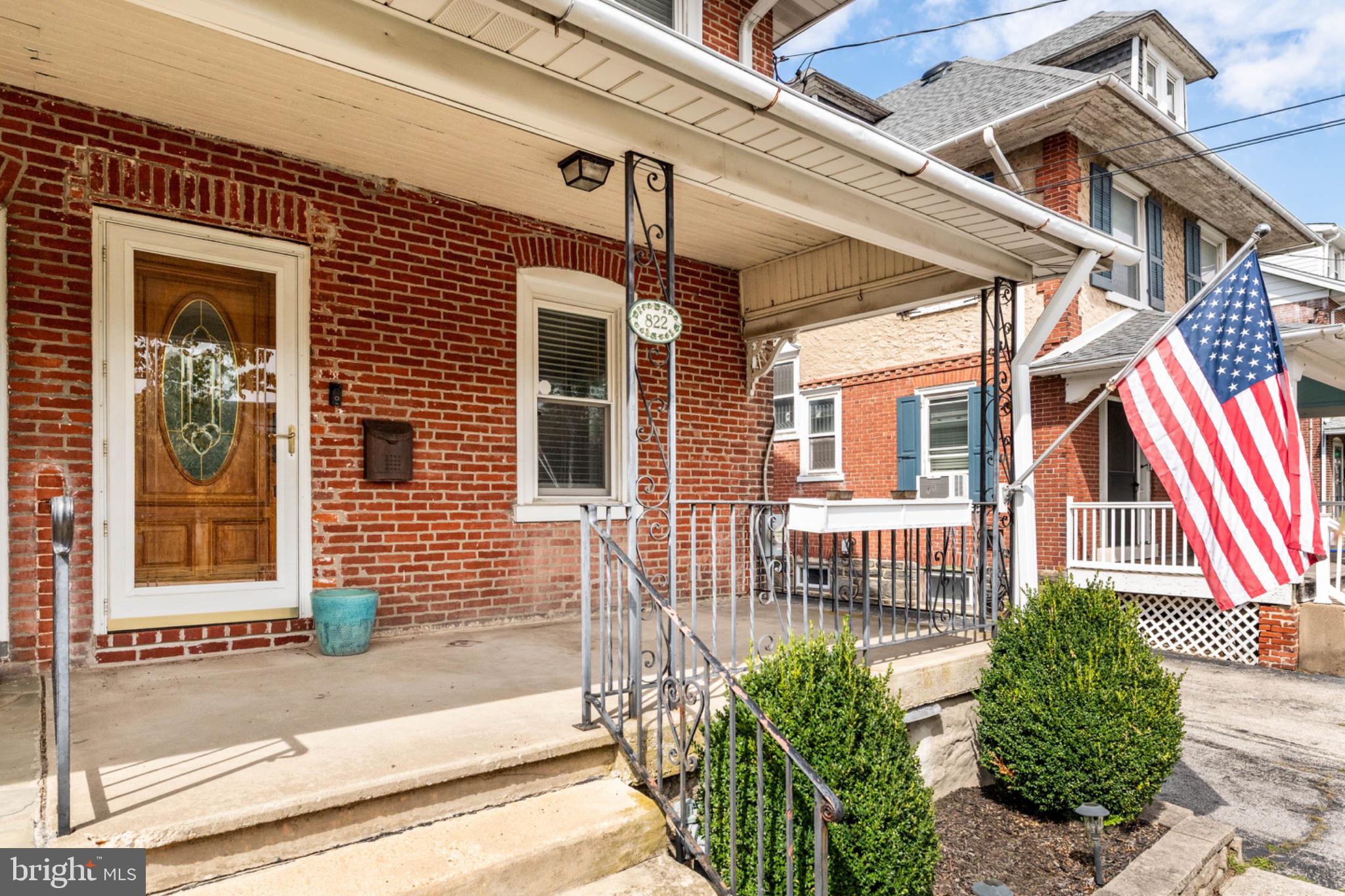 822 PENN STREET