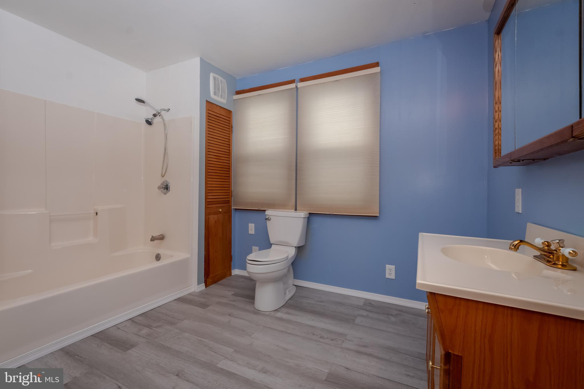 OAKLEIGH BEACH - Residential