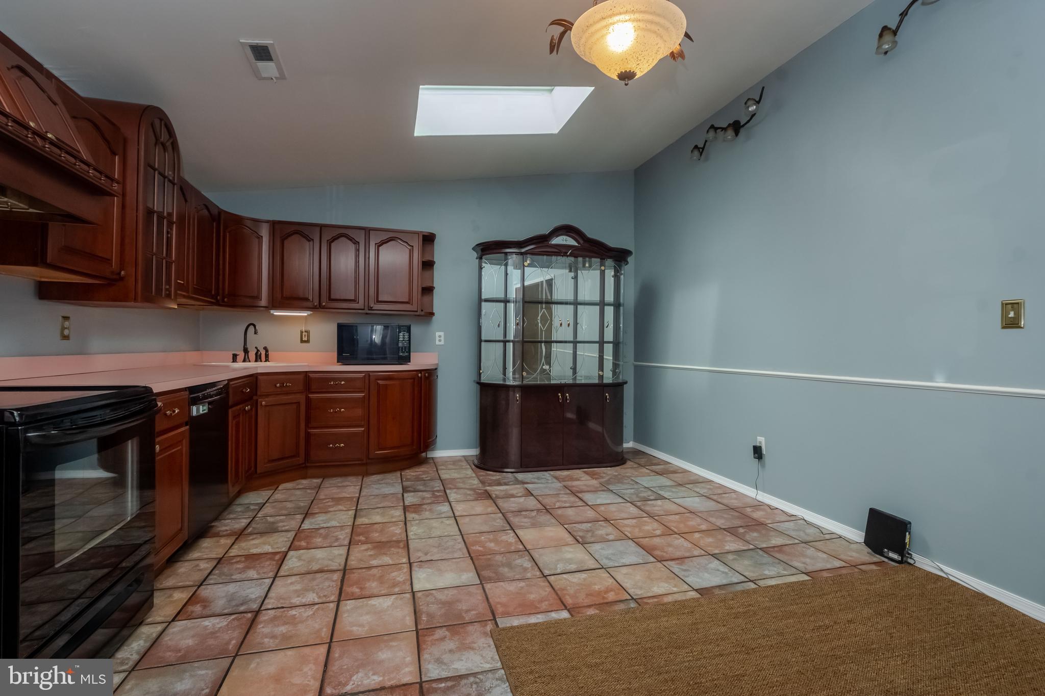 OAKLEIGH BEACH - Residential