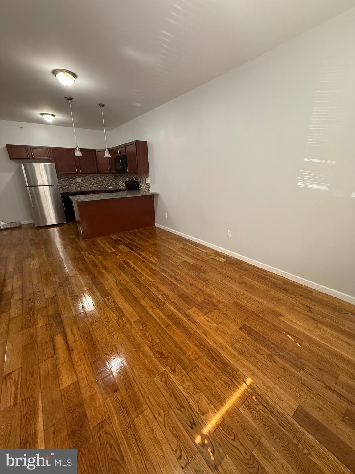 TEMPLE UNIVERSITY - Residential Lease