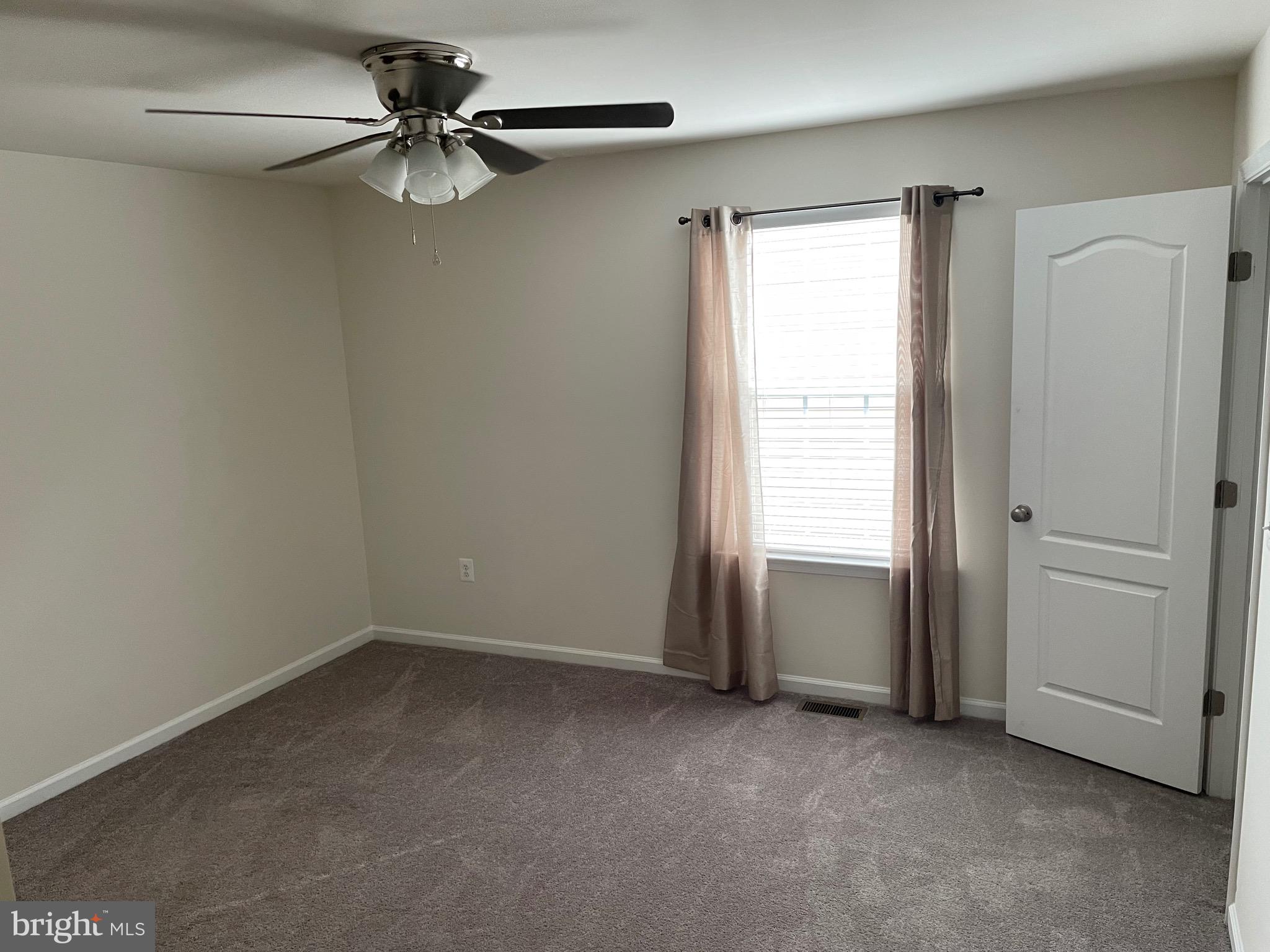 NEW POST ON THE RAPPAHANNOCK - Residential