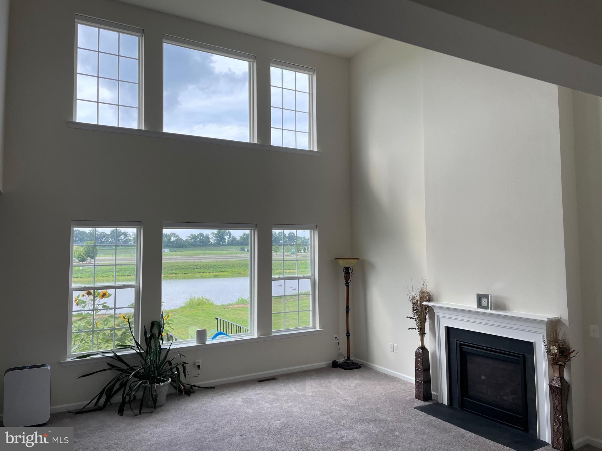 NEW POST ON THE RAPPAHANNOCK - Residential