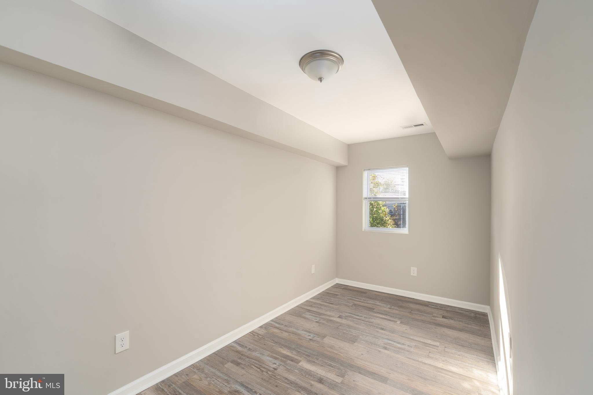 NORTHWOOD HISTORIC DISTRICT - Residential Lease